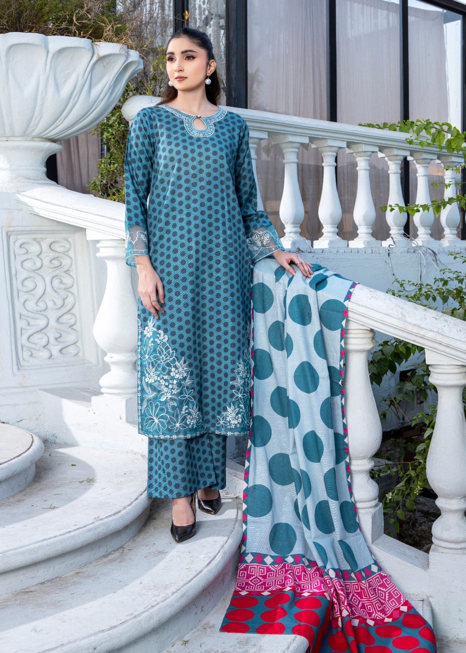 Eileen D5 WP24 Women 3pcs