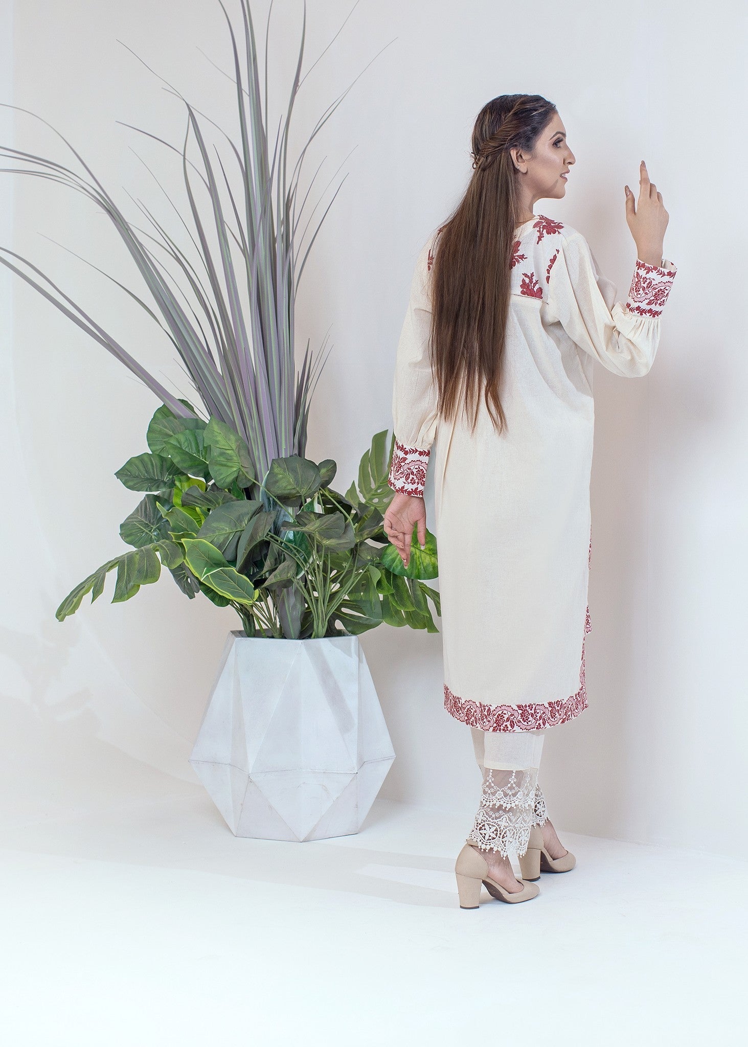 Urban Cut | Vibrant Pink Floral Dress with Patchwork & Flared Sleeves Women 1pcs