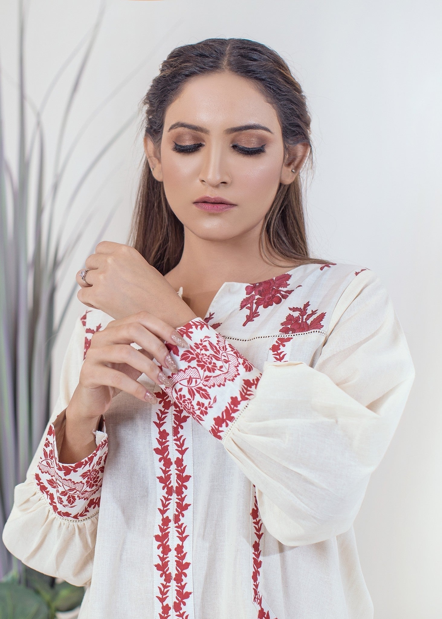 Urban Cut | Vibrant Pink Floral Dress with Patchwork & Flared Sleeves Women 1pcs