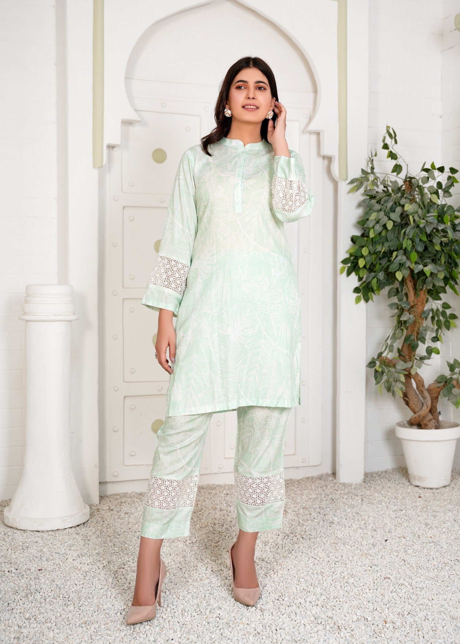 Aaraasta By Smh BOTANICAL PRINTED LAWN CO ORD Women 2pcs