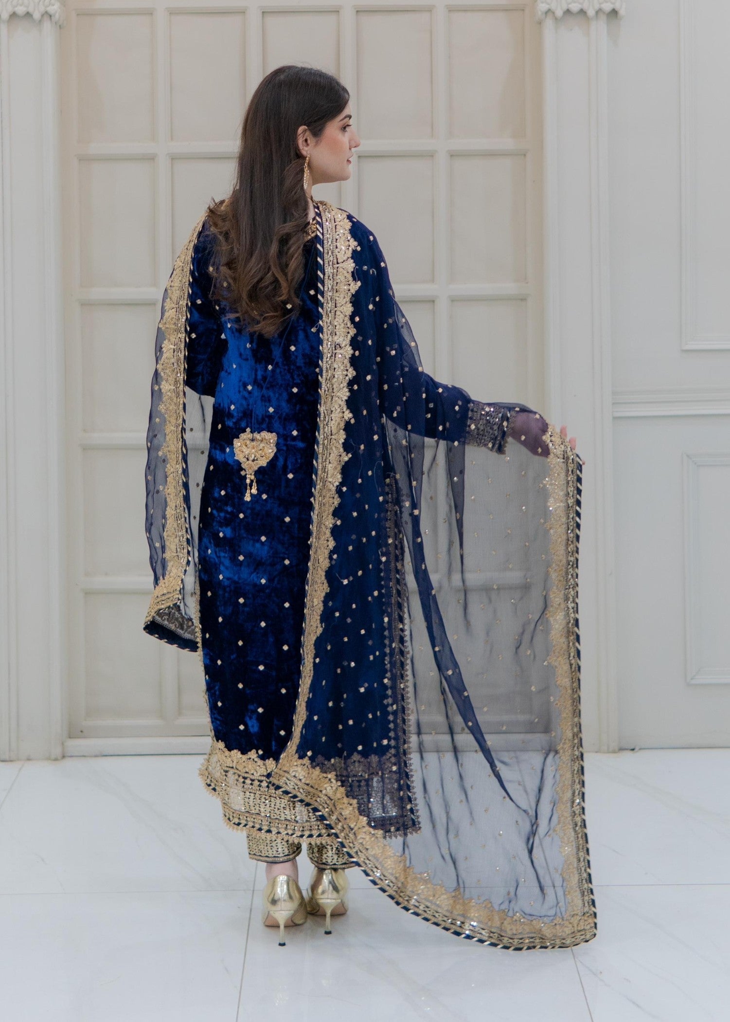 Rangoon Clothing Ishaal Velvetine Women 3pcs