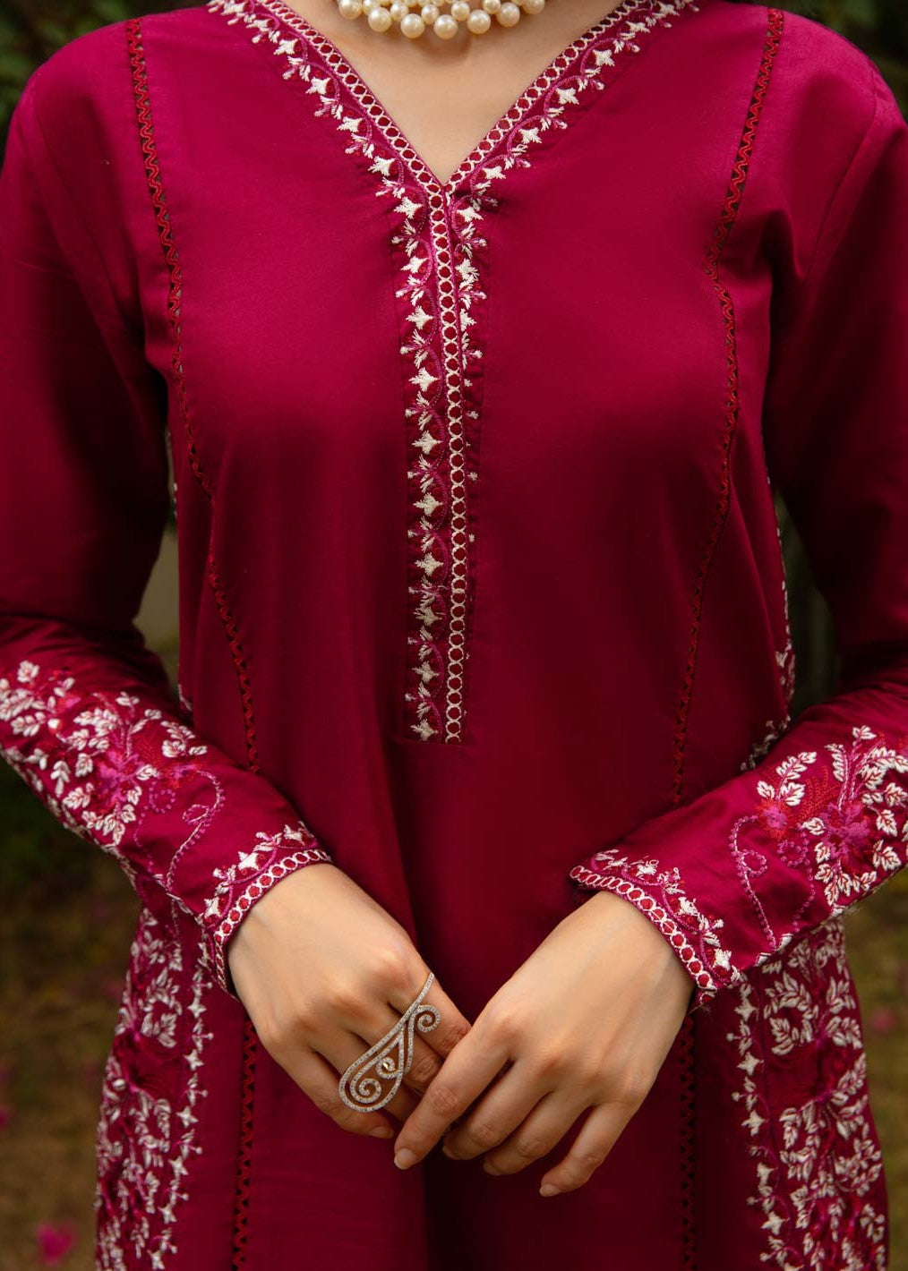 Tng (The Next Generation) Crimson (Reddish Maroon) Women 2pcs