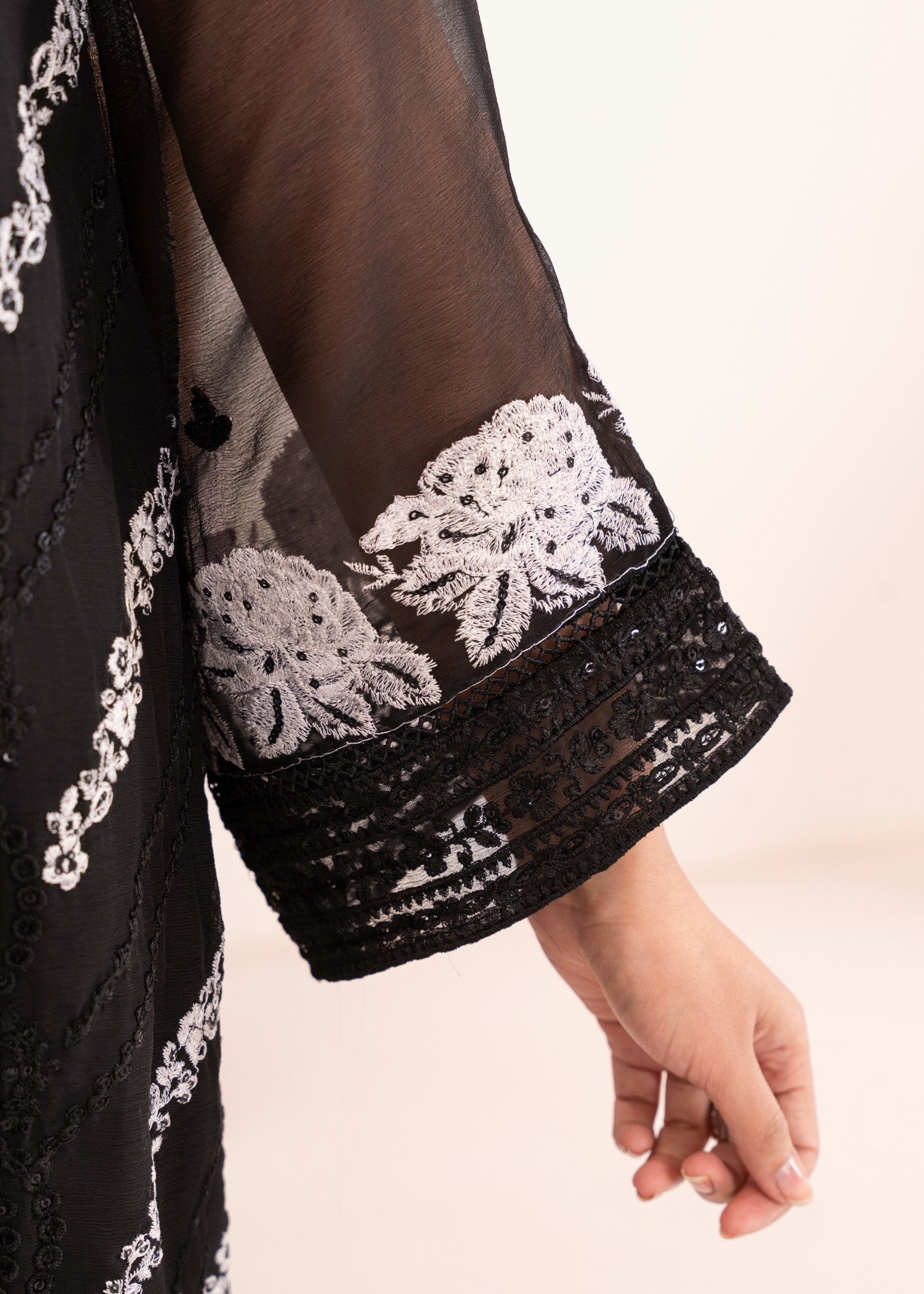 Four Season Boutique SABOOR ALY BLACK Women 3pcs