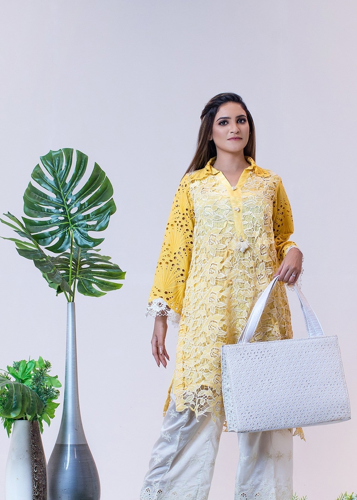 Fazalsons Golden Bloom Women 1pcs