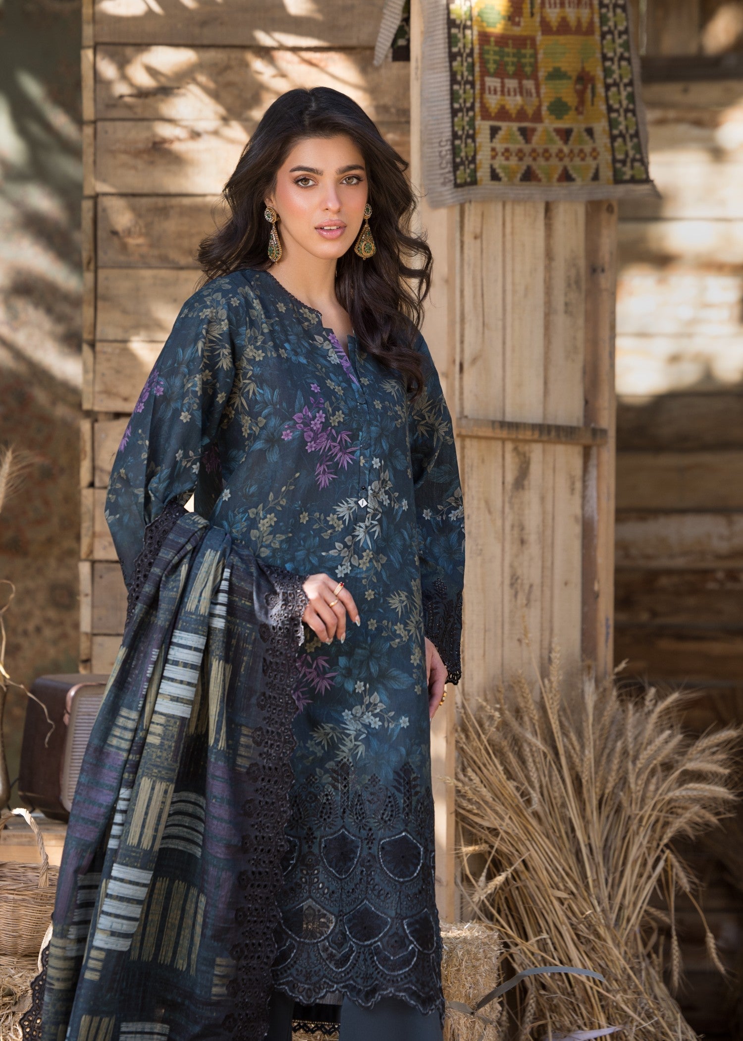 Bin Tayyab Khaddar (BT 123) Stitch Suit Women 3pcs