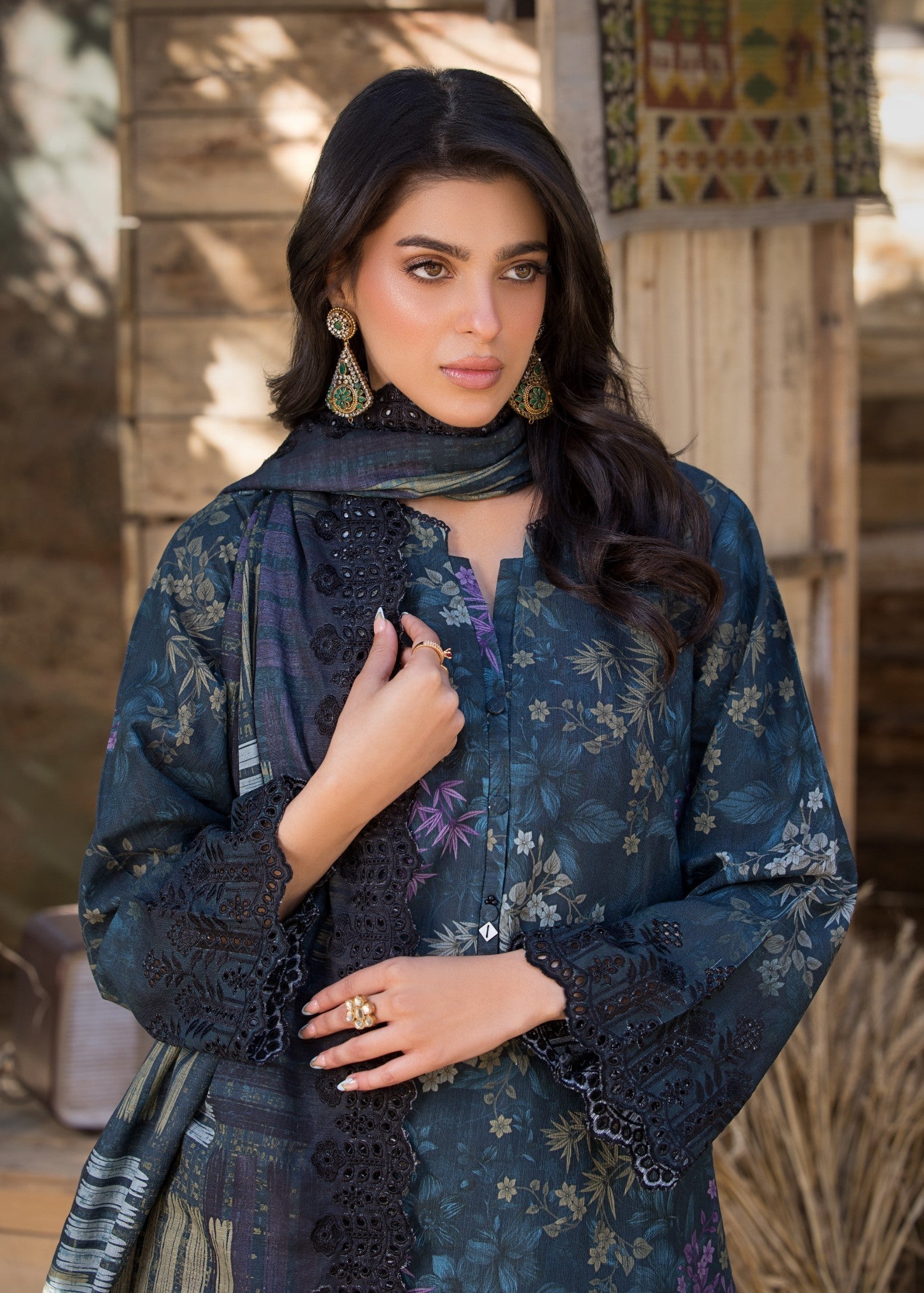 Bin Tayyab Khaddar (BT 123) Stitch Suit Women 3pcs