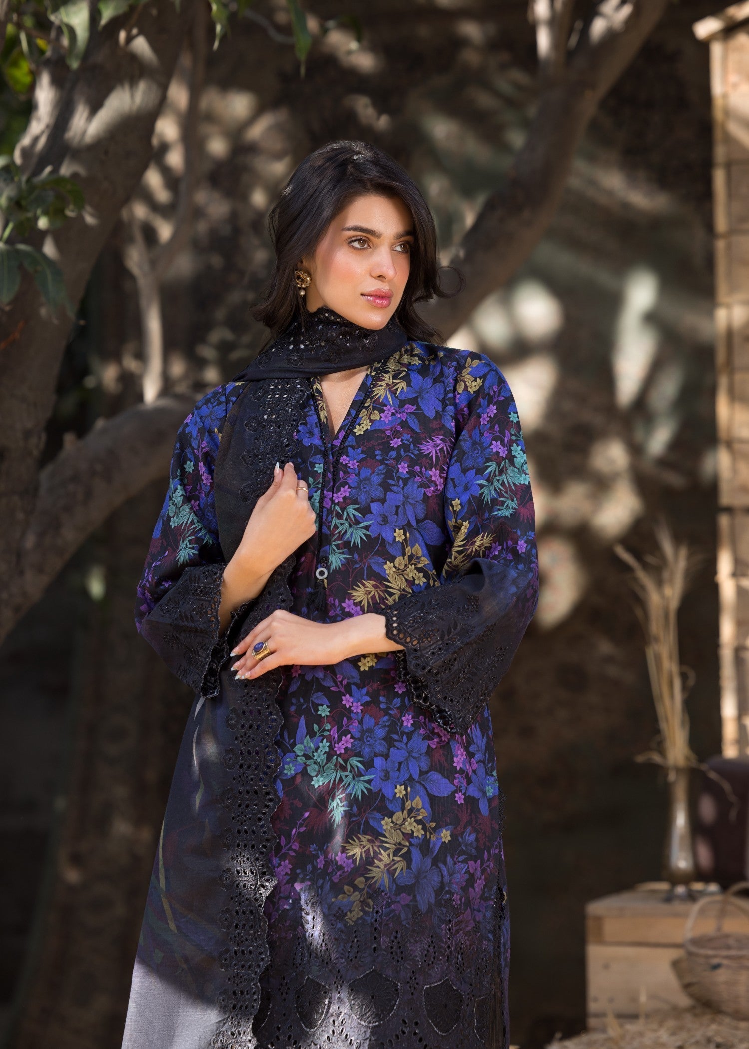 Bin Tayyab Khaddar (BT 124) Stitch Suit Women 3pcs