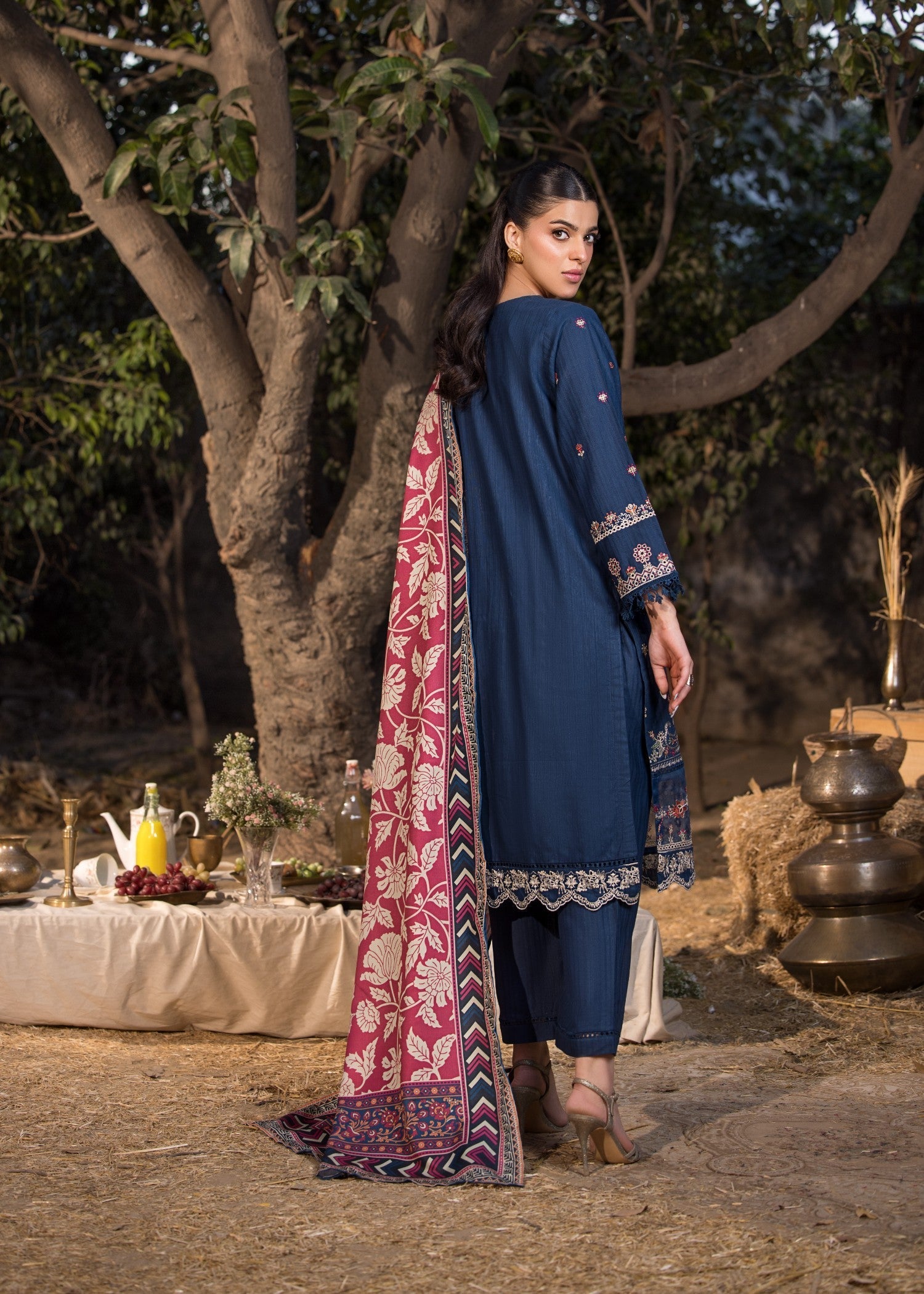 Bin Tayyab Khaddar (BT 101) Stitch Suit Women 3pcs