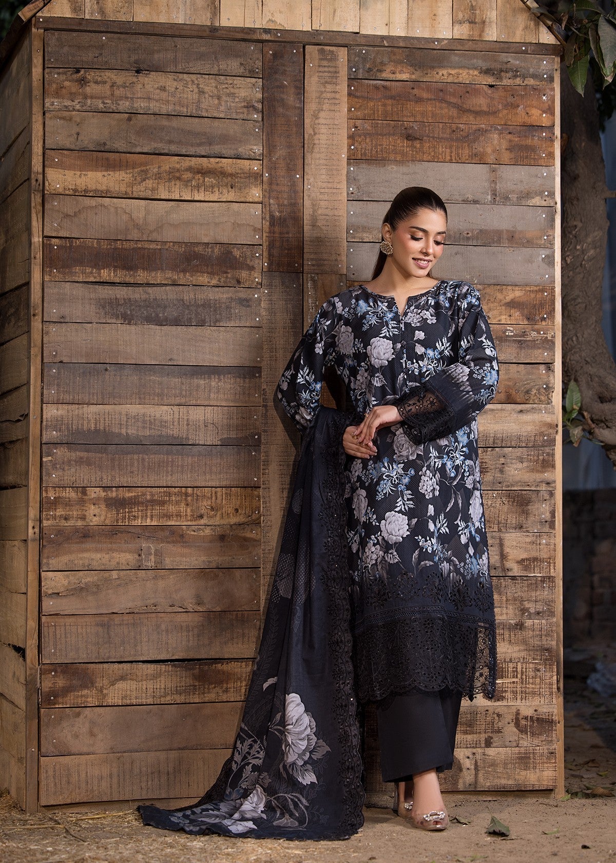 Bin Tayyab Khaddar (BT 126) Stitch Suit Women 3pcs