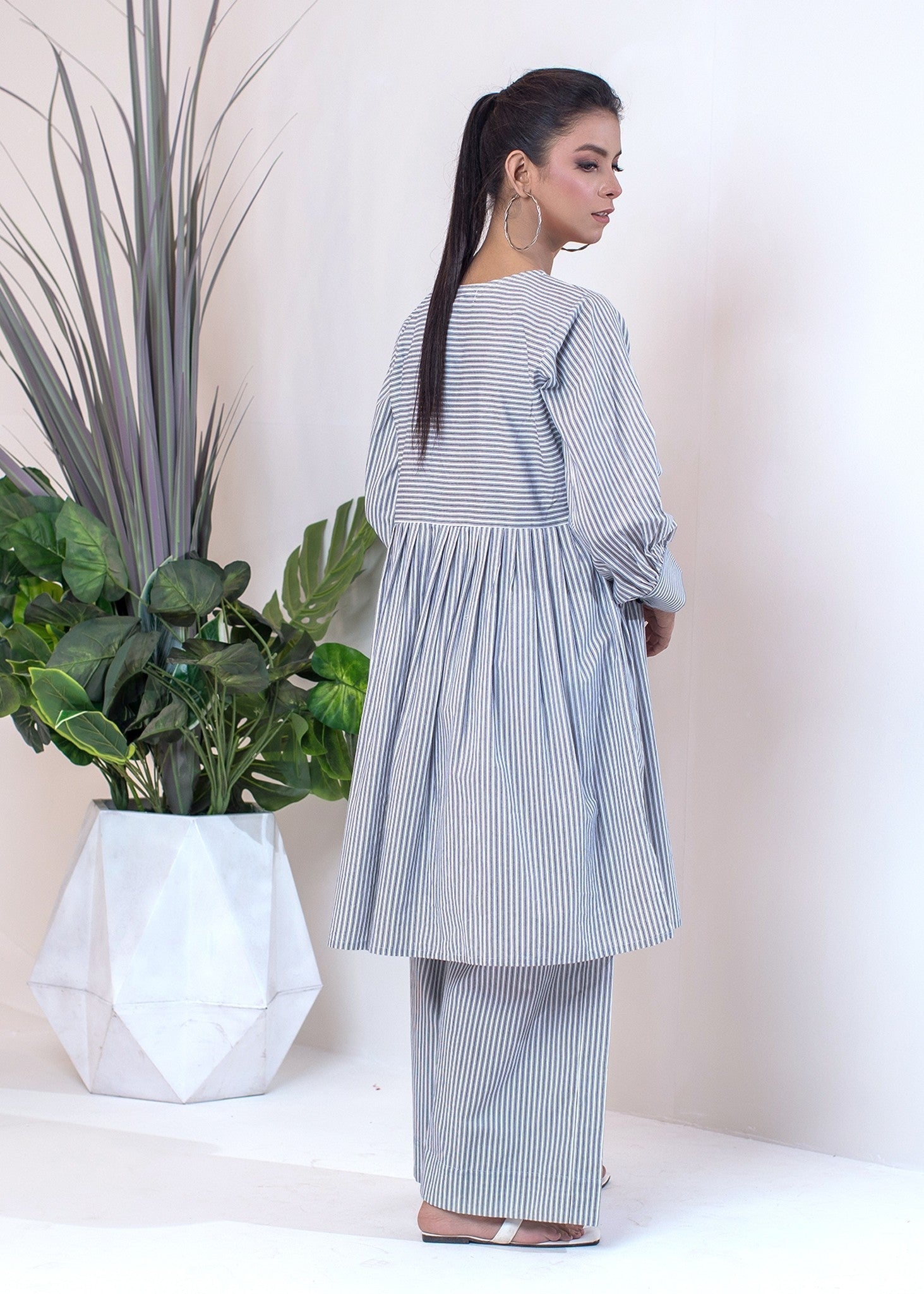 Urban Cut Co Ord Set |Sophisticated Striped Shirt Women 2pcs