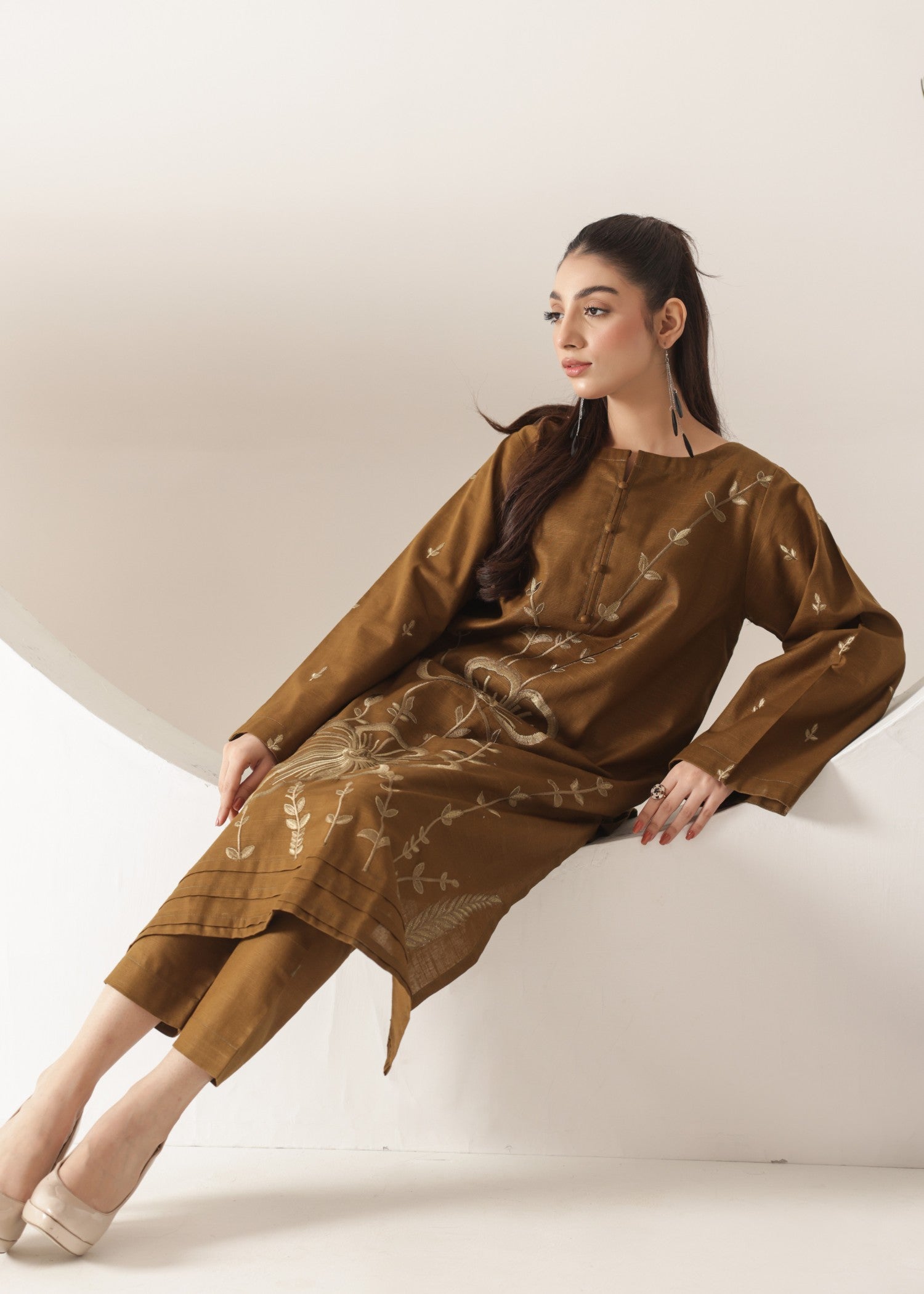 Looks By Bia Mehndi Embroidered Two Piece Women 2pcs