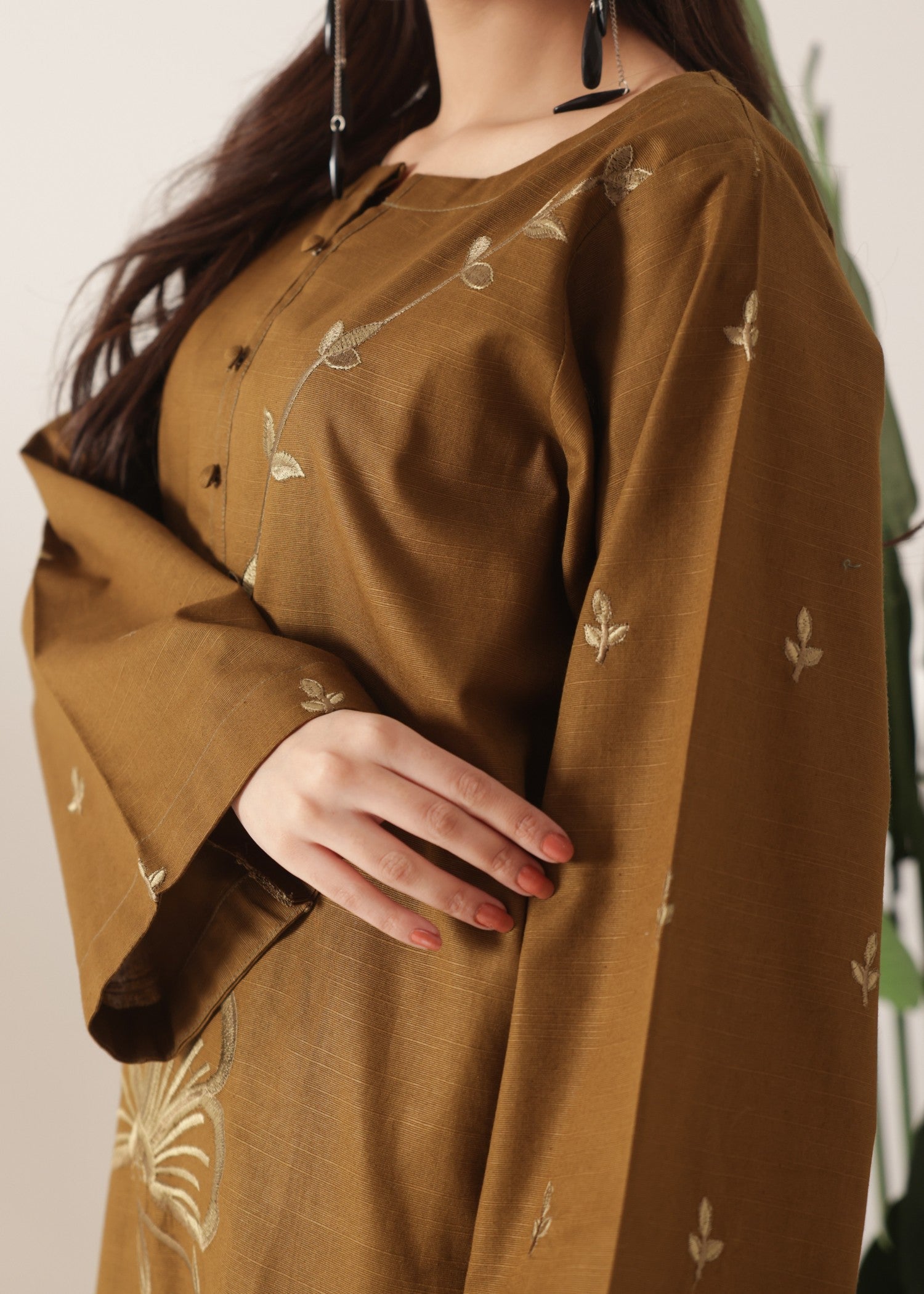 Looks By Bia Mehndi Embroidered Two Piece Women 2pcs