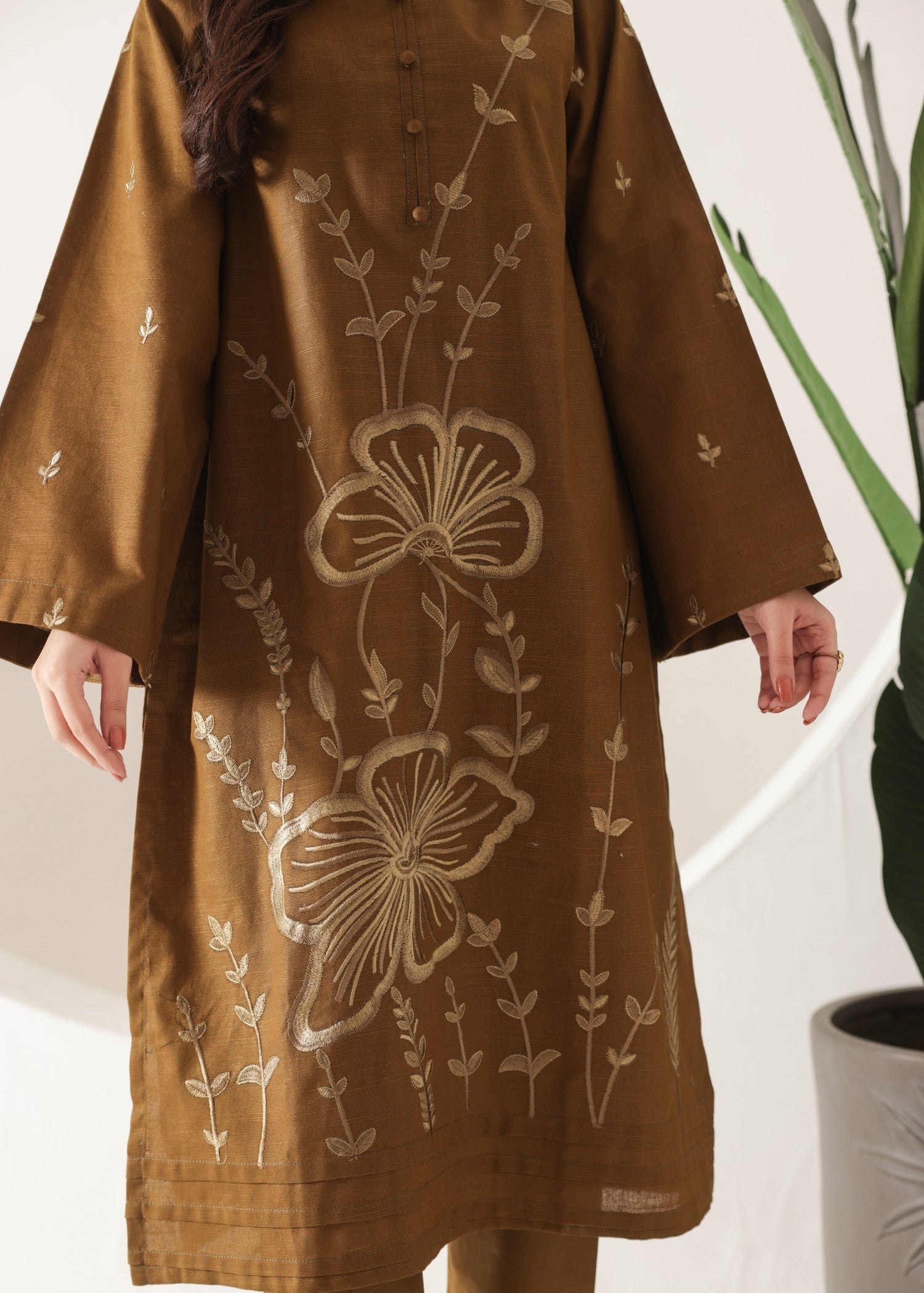 Looks By Bia Mehndi Embroidered Two Piece Women 2pcs