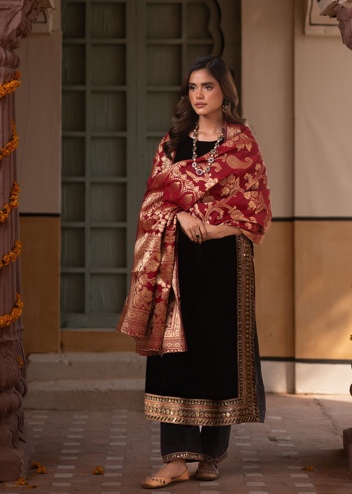 Tabassum Sultana Women 2pcs