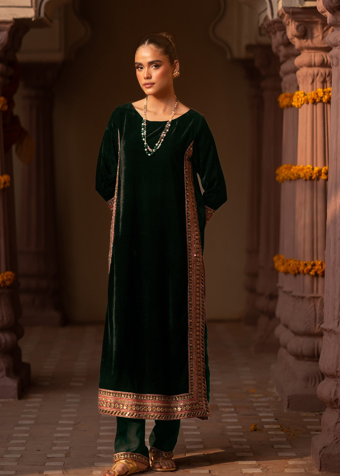 Tabassum Sakeenah Women 2pcs