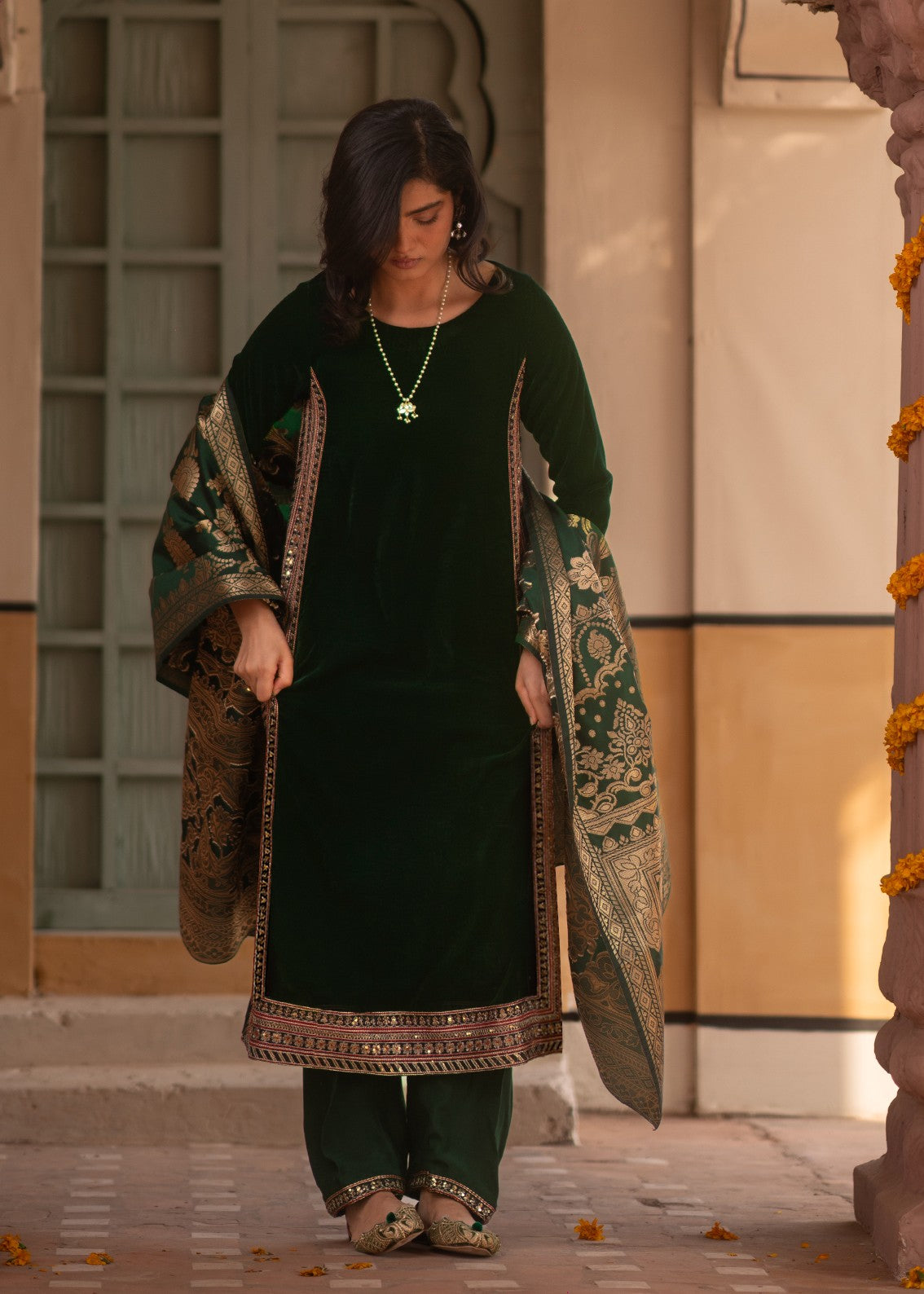 Tabassum Sakeenah Women 2pcs