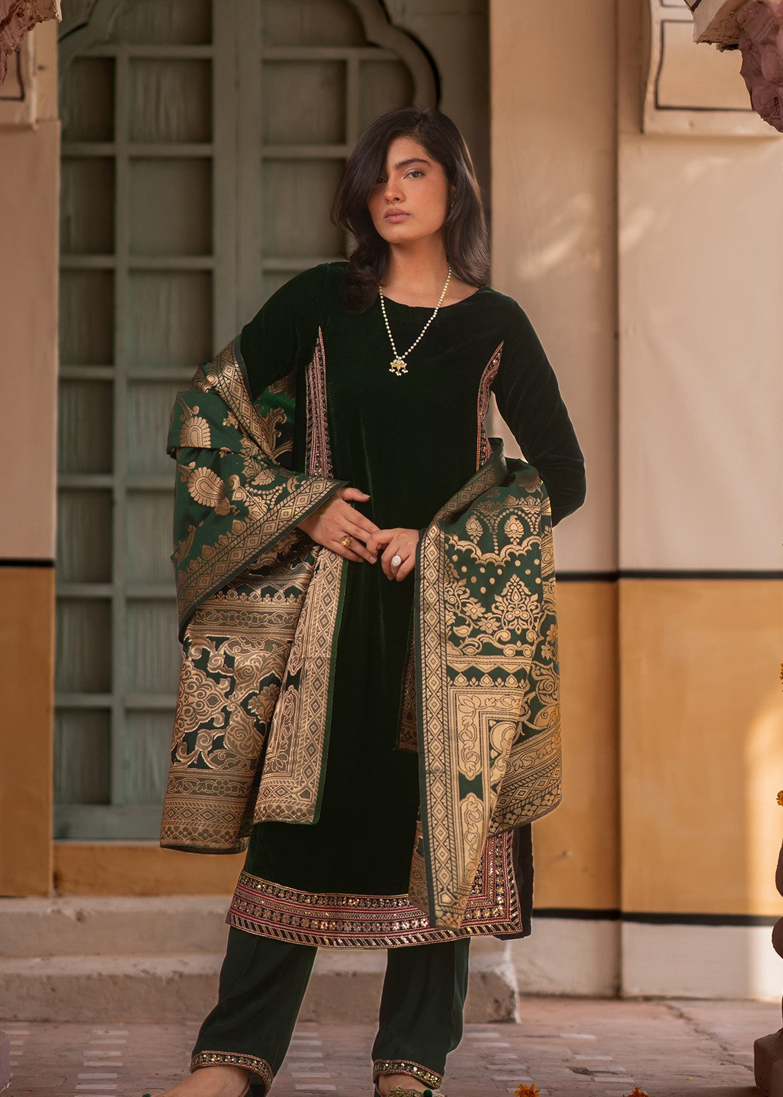 Tabassum Sakeenah Women 2pcs