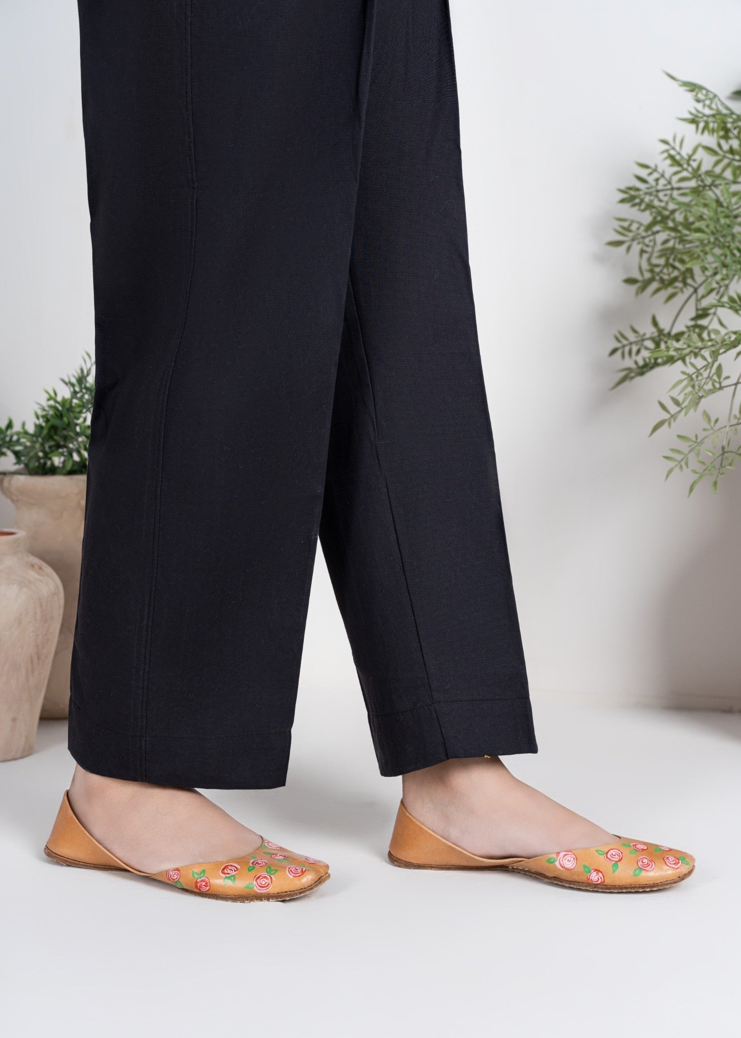 Rangeenz PLAIN TROUSER BLACK MIDR Women 1pcs