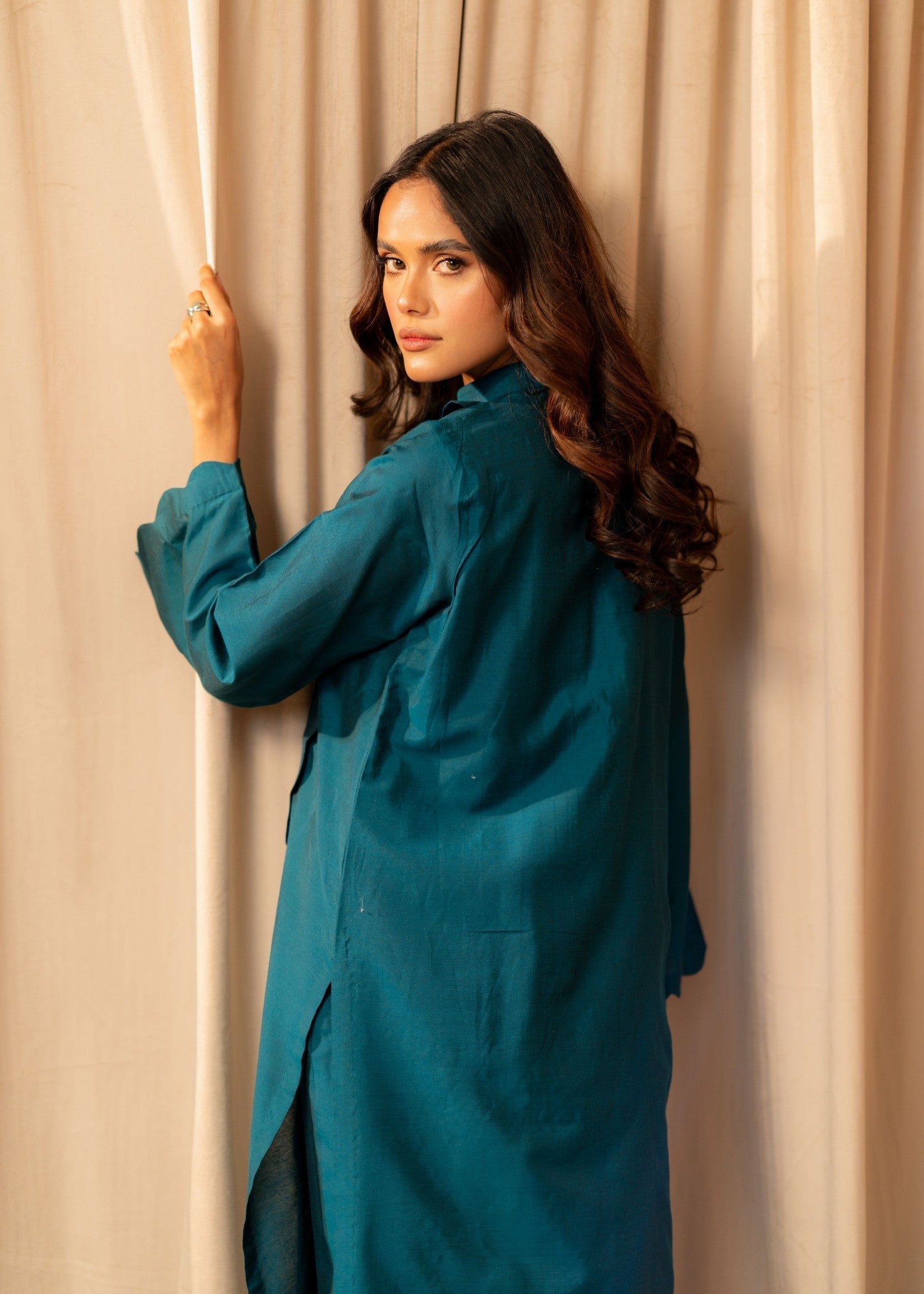 Iqra Khalid Studio Raven Set Women 2pcs