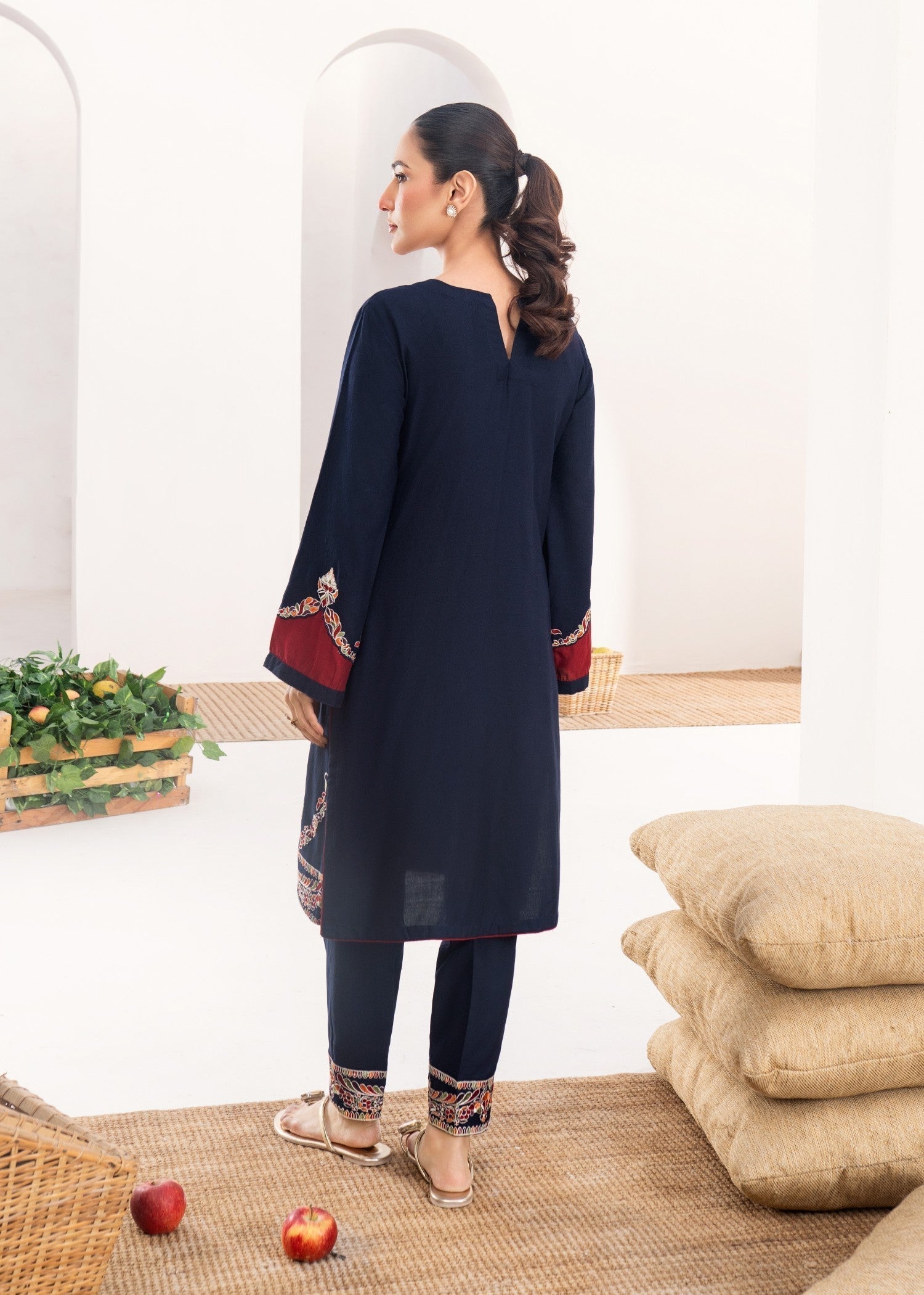 Sahibas By Mirza Zoha Navy Women 2pcs