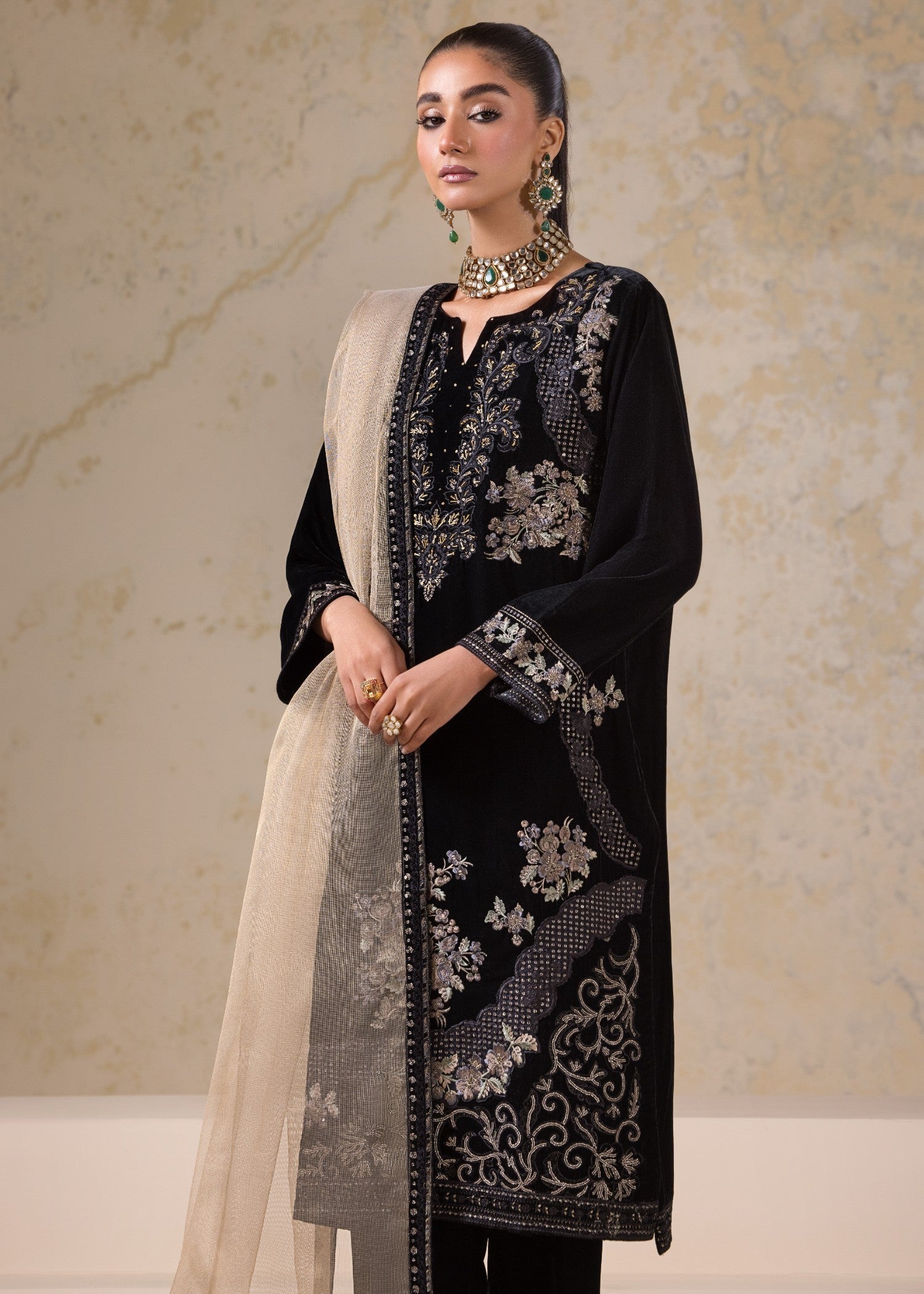 Bin Tayyab Embroidered Velvet BT 3971 Black Women 3pcs