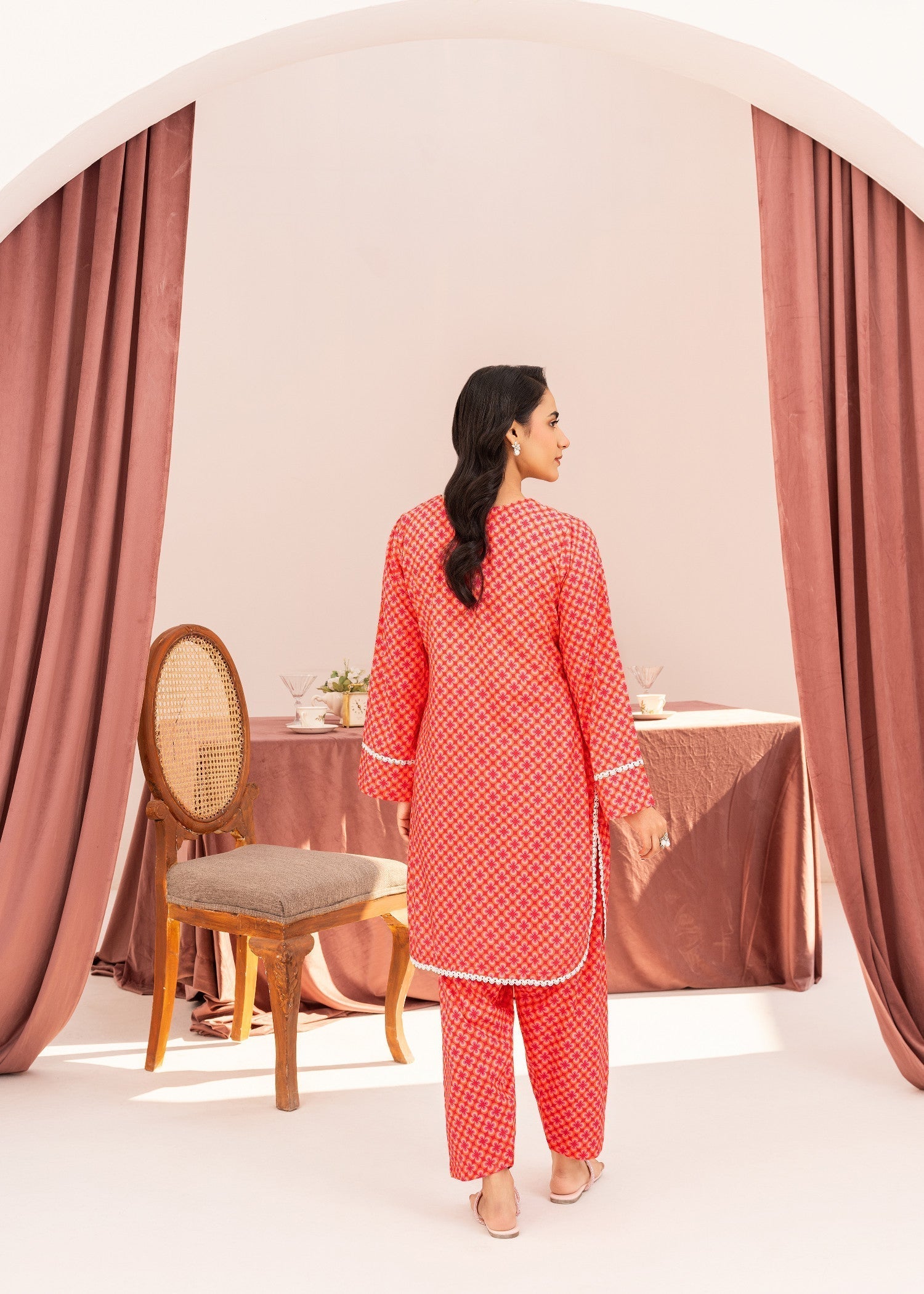 Zarah&Sarah Mannequin Marvel Women 2pcs