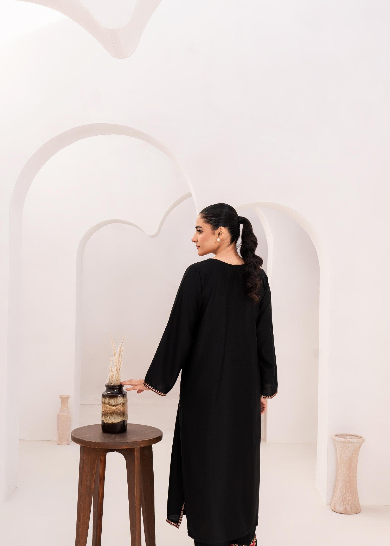 Kunaar Black Jade Women 2pcs