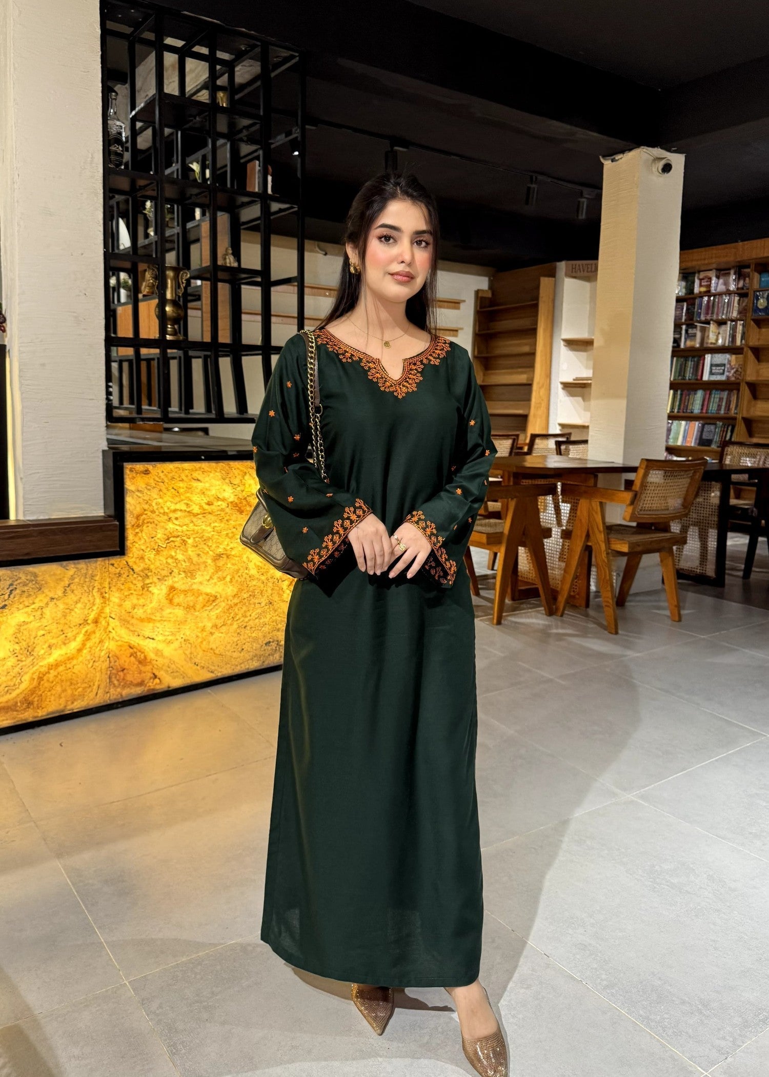 Kunaar Decent Green Women 2pcs