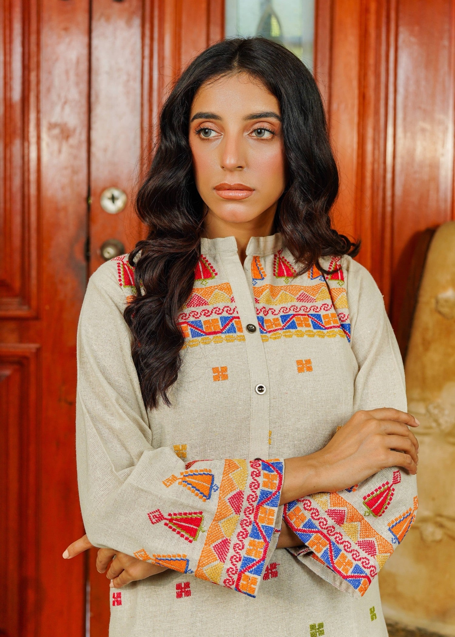 Cynoption Cream Slub Embroidered Collar Style Two Piece Women 2pcs