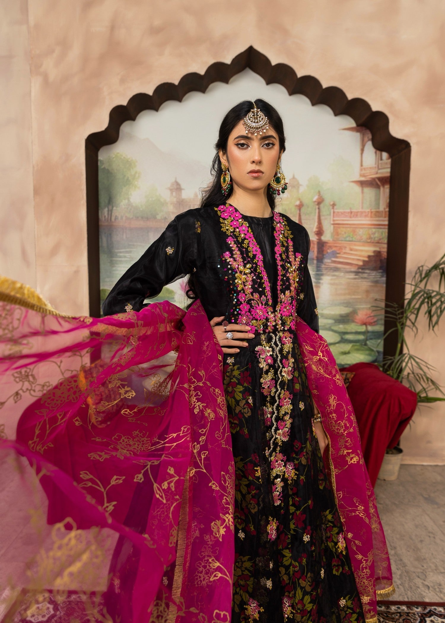 Costumo Zarak Women 3pcs