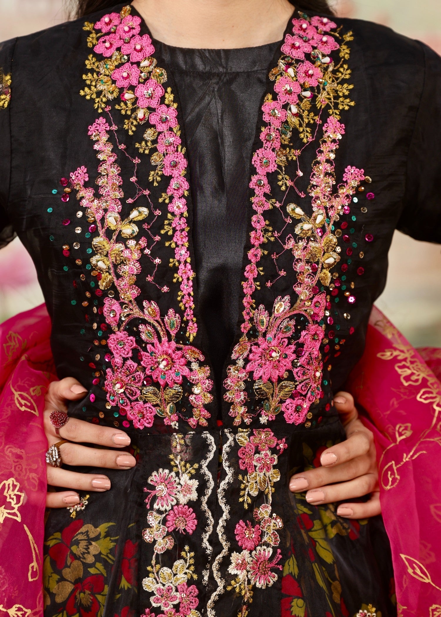 Costumo Zarak Women 3pcs