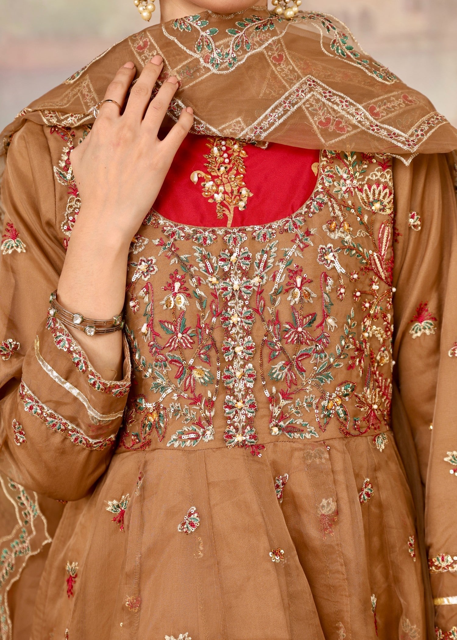 Costumo Chikoo Women 2pcs