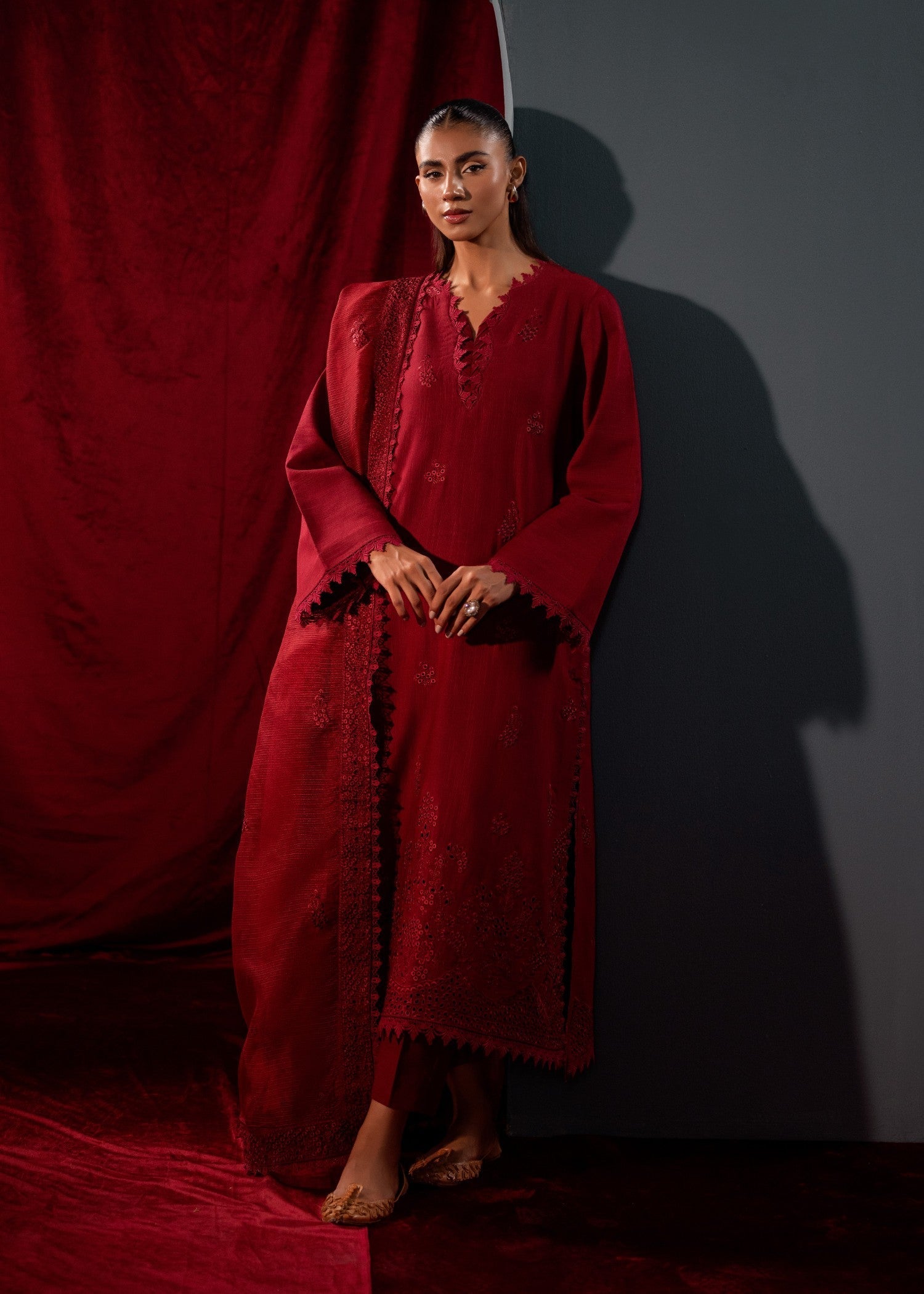 Saffron RUBY FABLE Women 3pcs