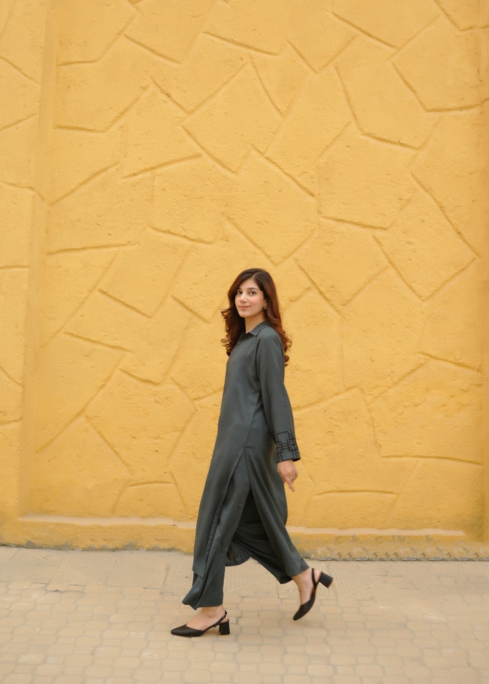 Tiraz Yasna Women 2pcs