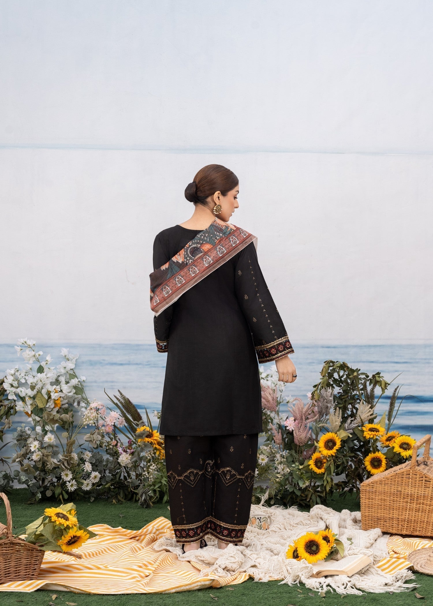 Fatima Noor’s Psd 12 1 Women 3pcs