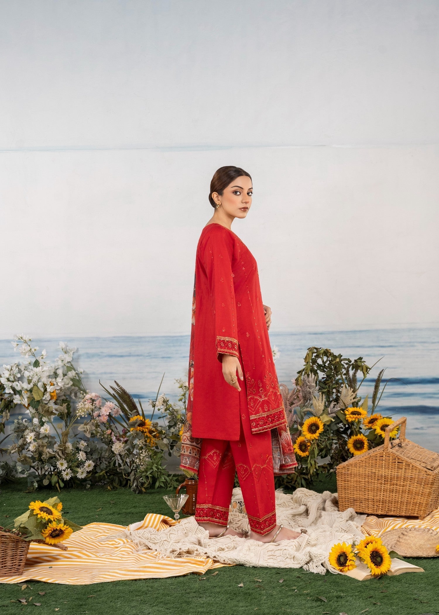 Fatima Noor’S Collections Psd 12 3 Women 3pcs