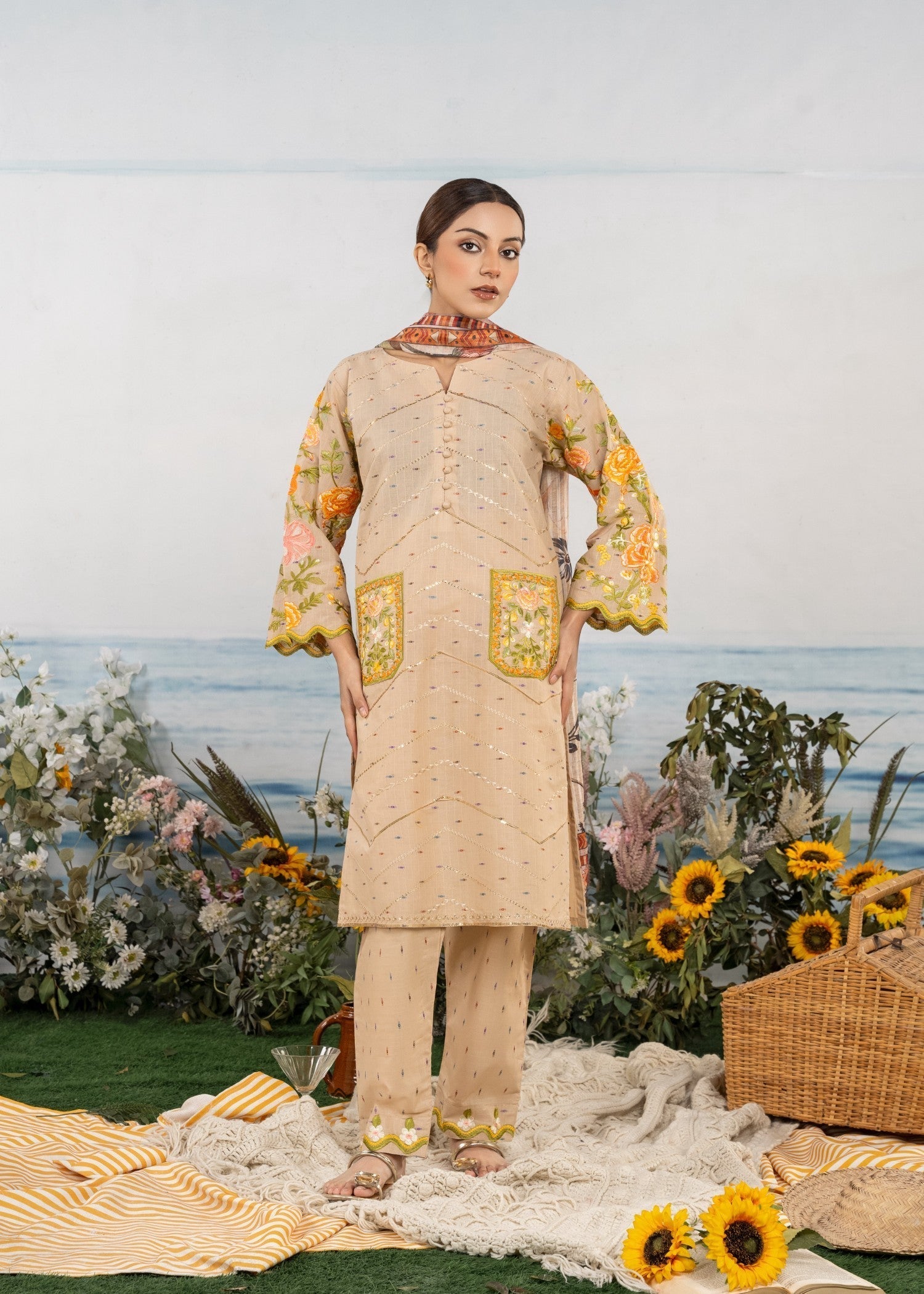 Fatima Noor’s Psd 13 1 Women 3pcs