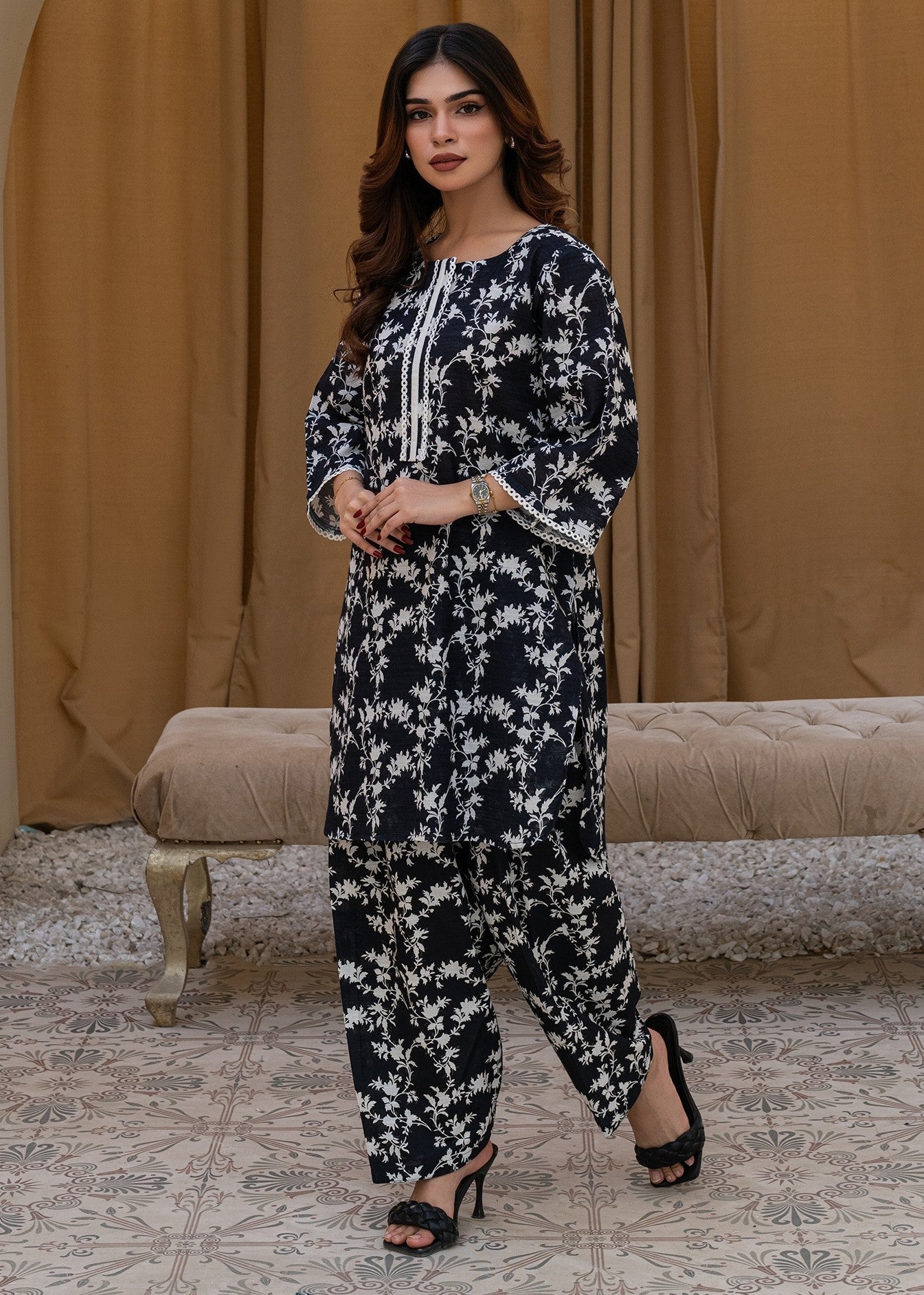 Rangeen Black Orchid Set Women 2pcs