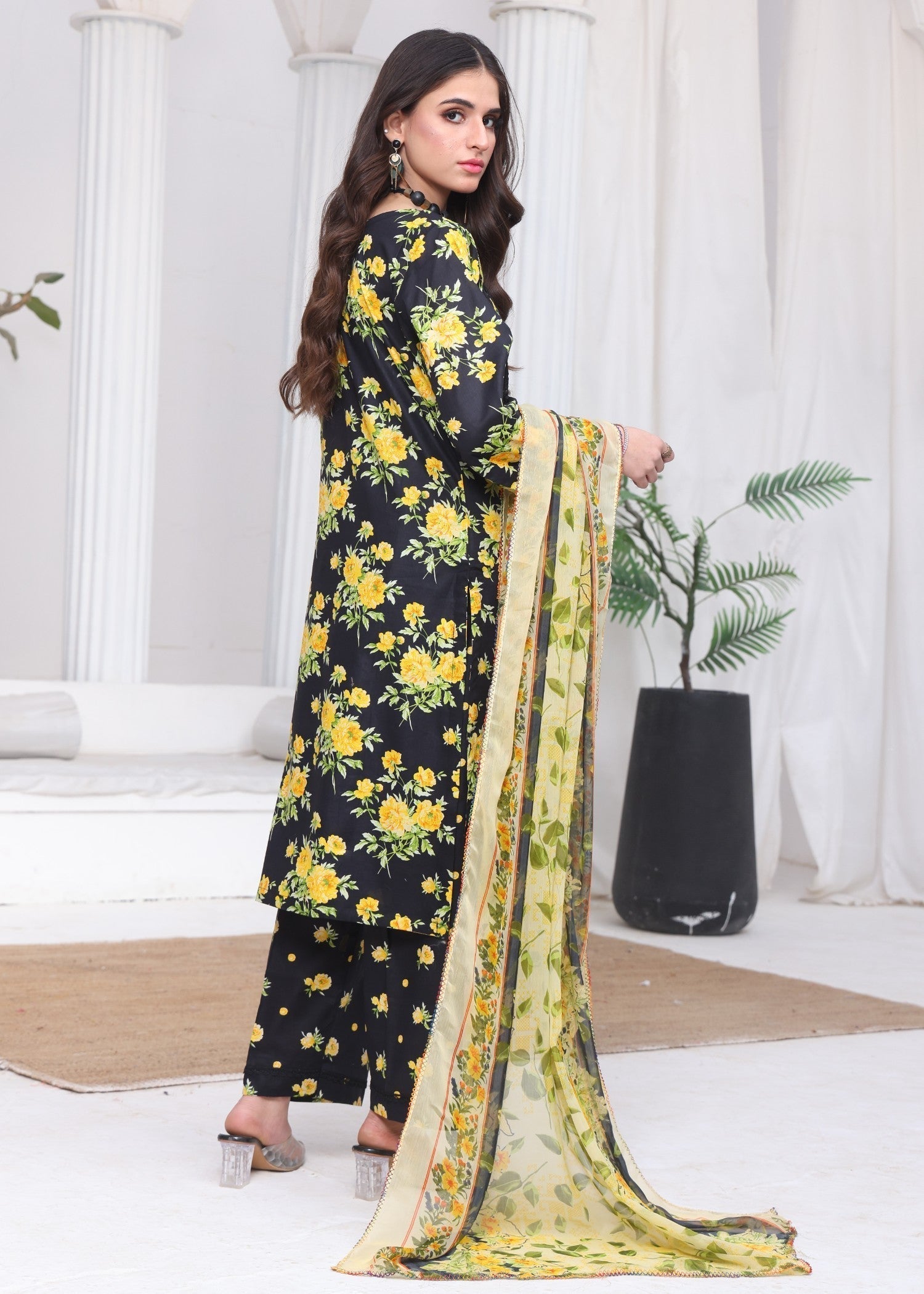 Polawn PD LAWN 106 | PRET LAWN COLLECTION Women 3pcs