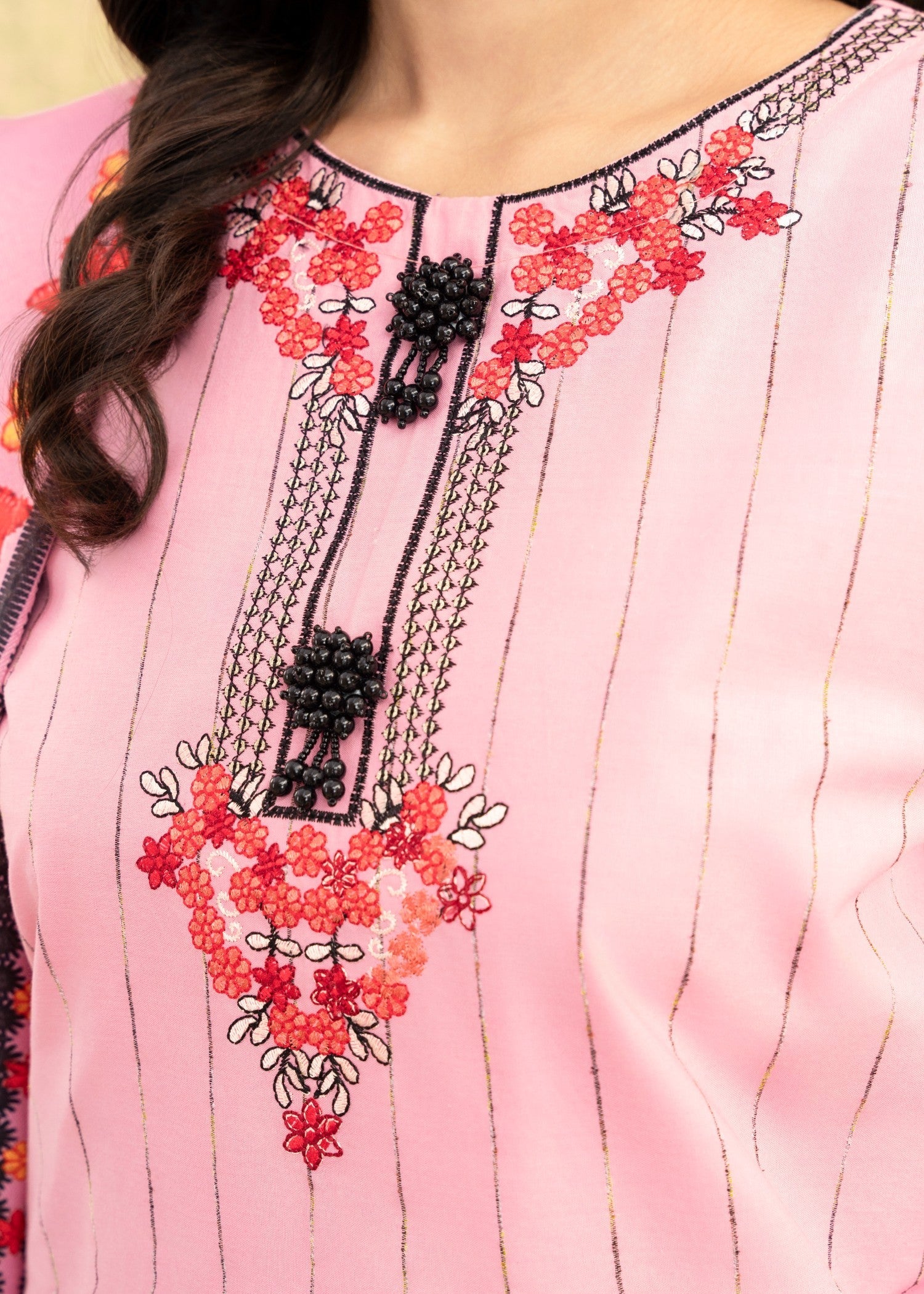 Fatima Noor’s Bi 002 3 Women 3pcs