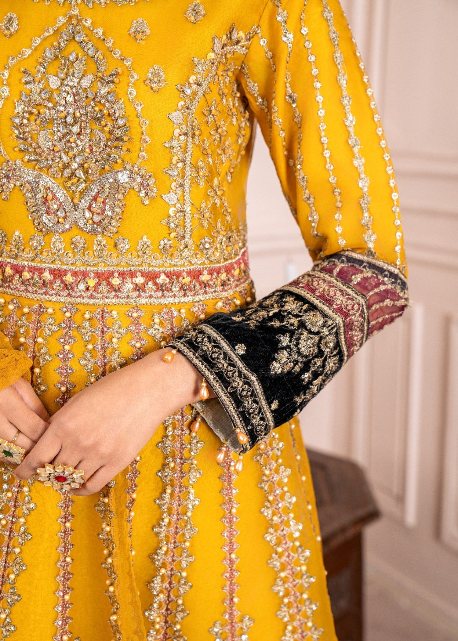 Diara Couture AMBER GLEAM DF 01 MUSTARD Women 3pcs