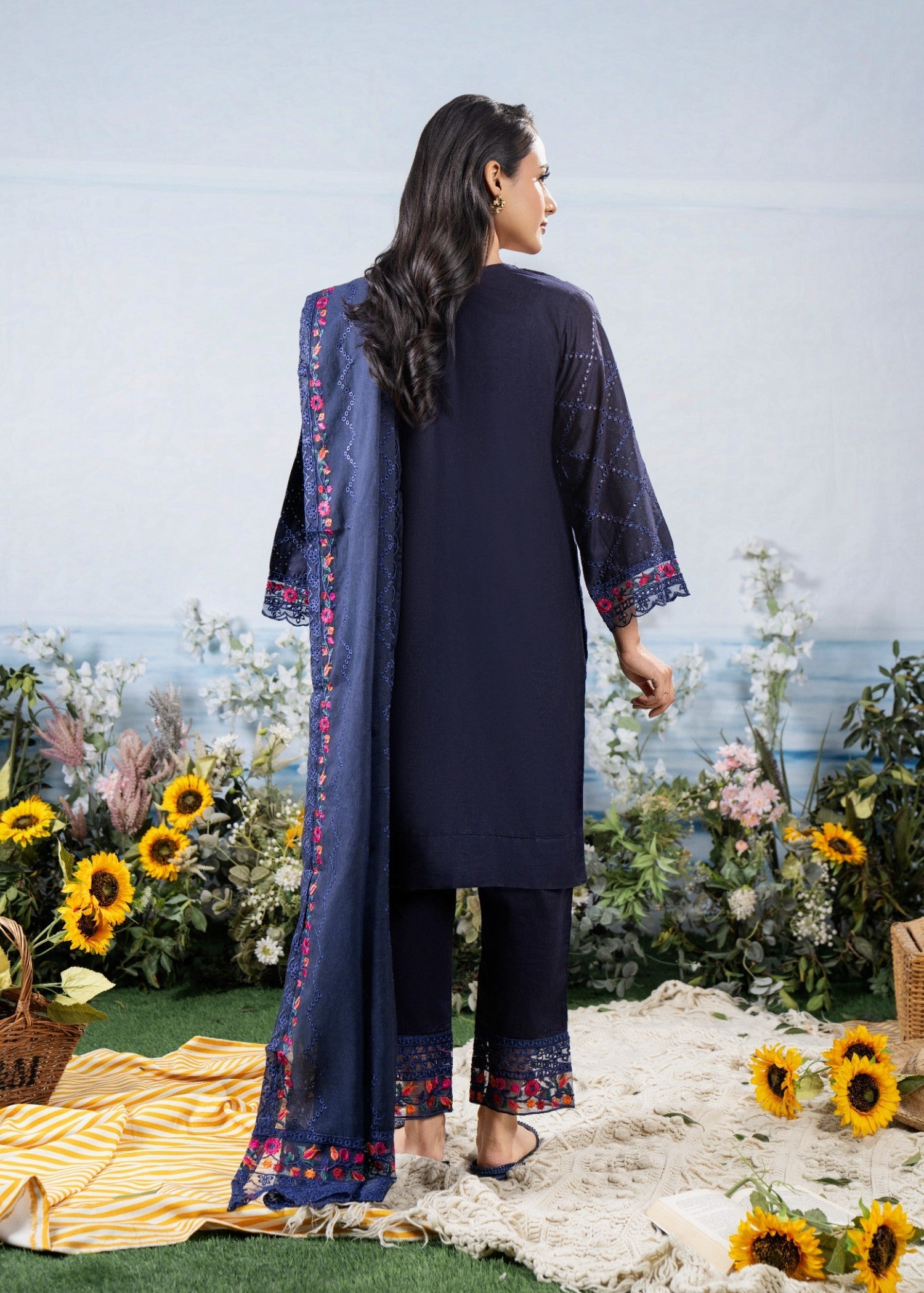 Fatima Noor’S Collections Psd 16 4 Women 3pcs