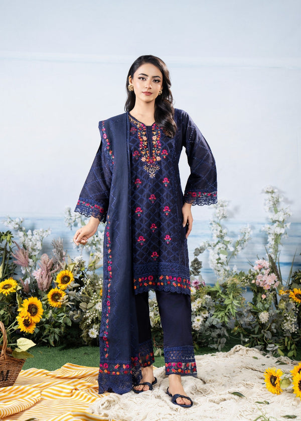 Fatima Noor’s Psd 16 4 Women 3pcs