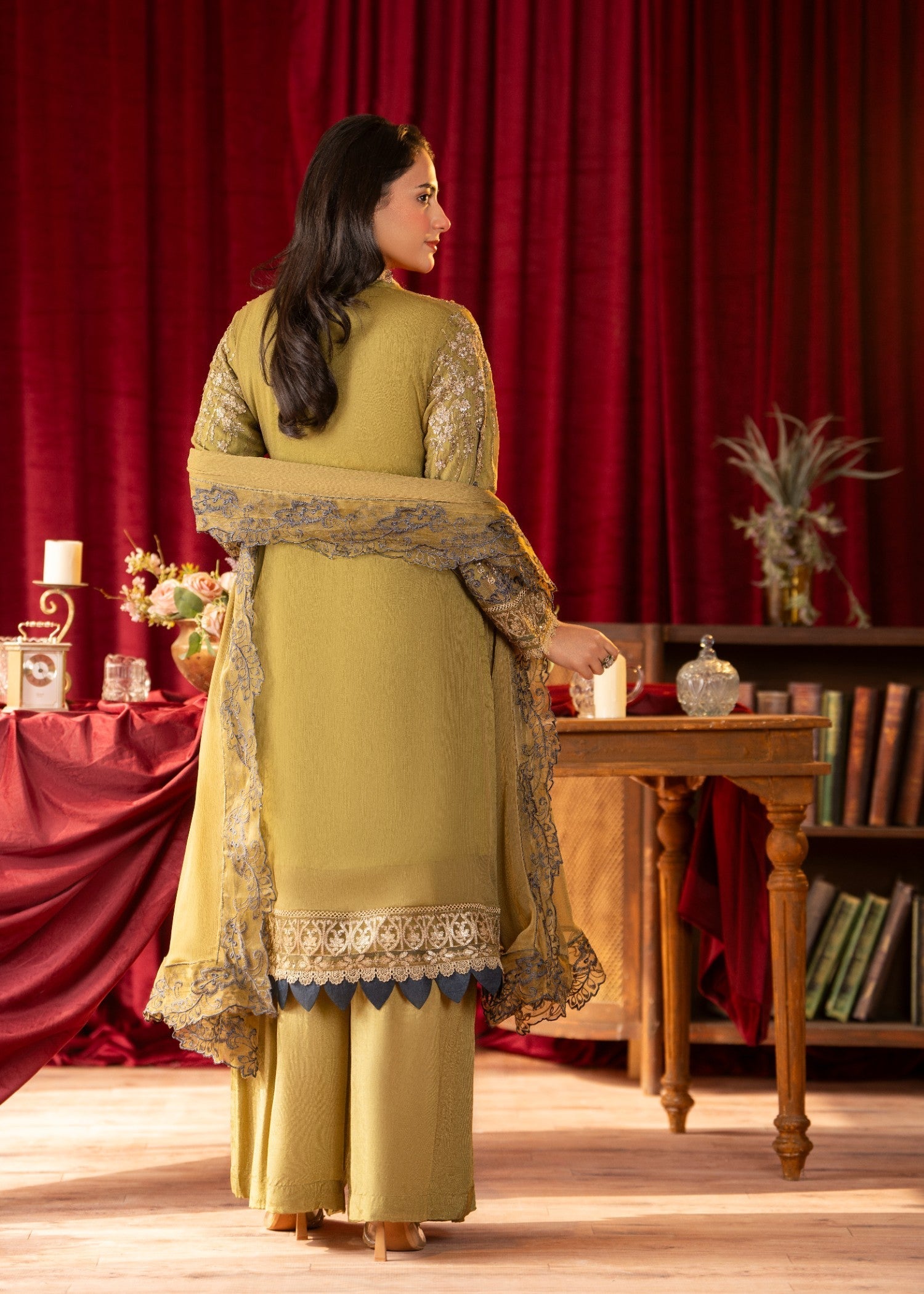 Pehnawa Fashion GOLDISH CHIFFON Women 3pcs