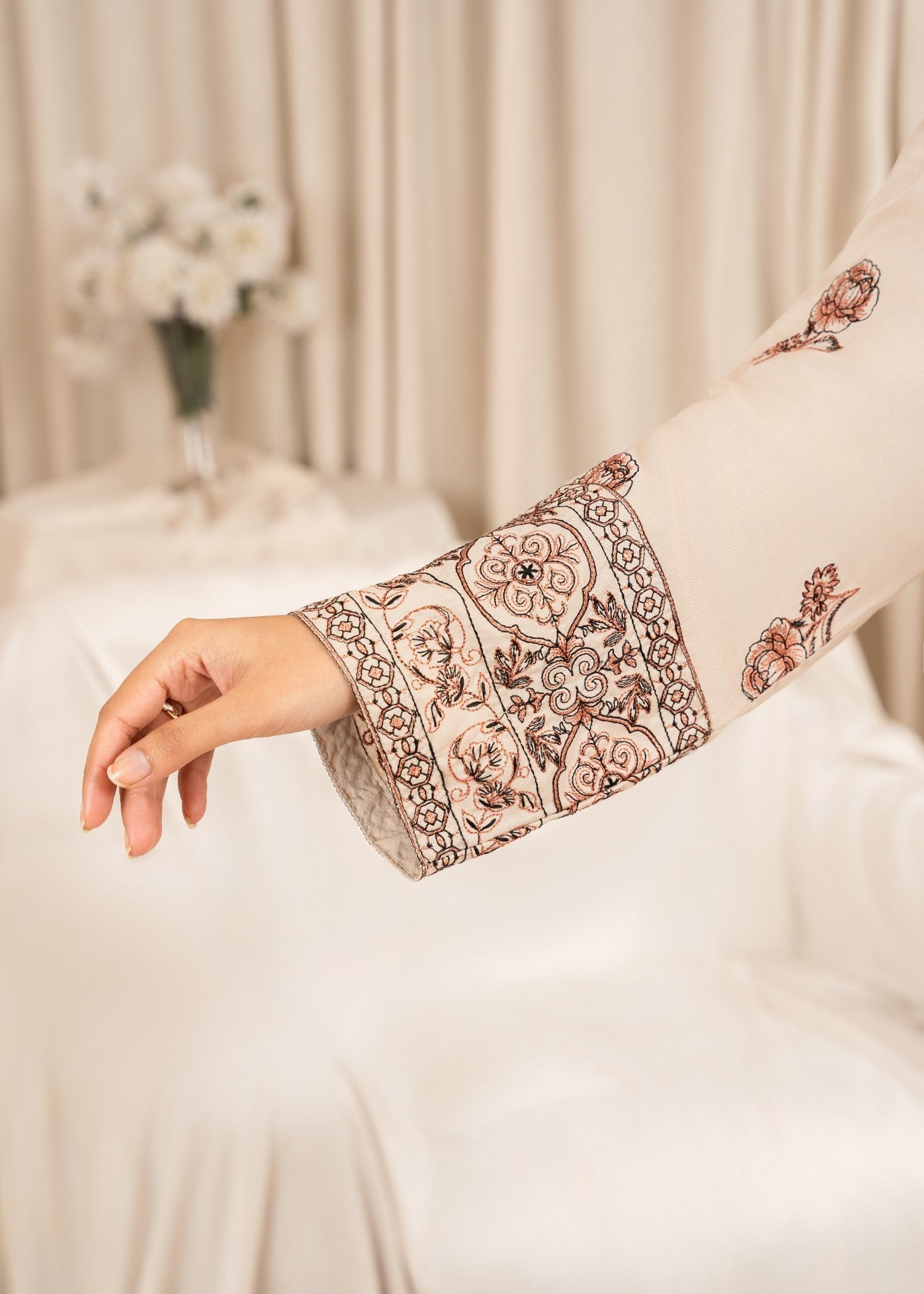 Aster Elinor Women 2pcs