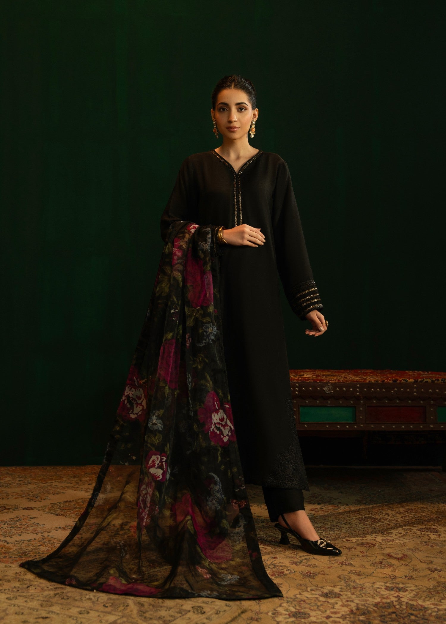 Noosh Nisha Women 2pcs