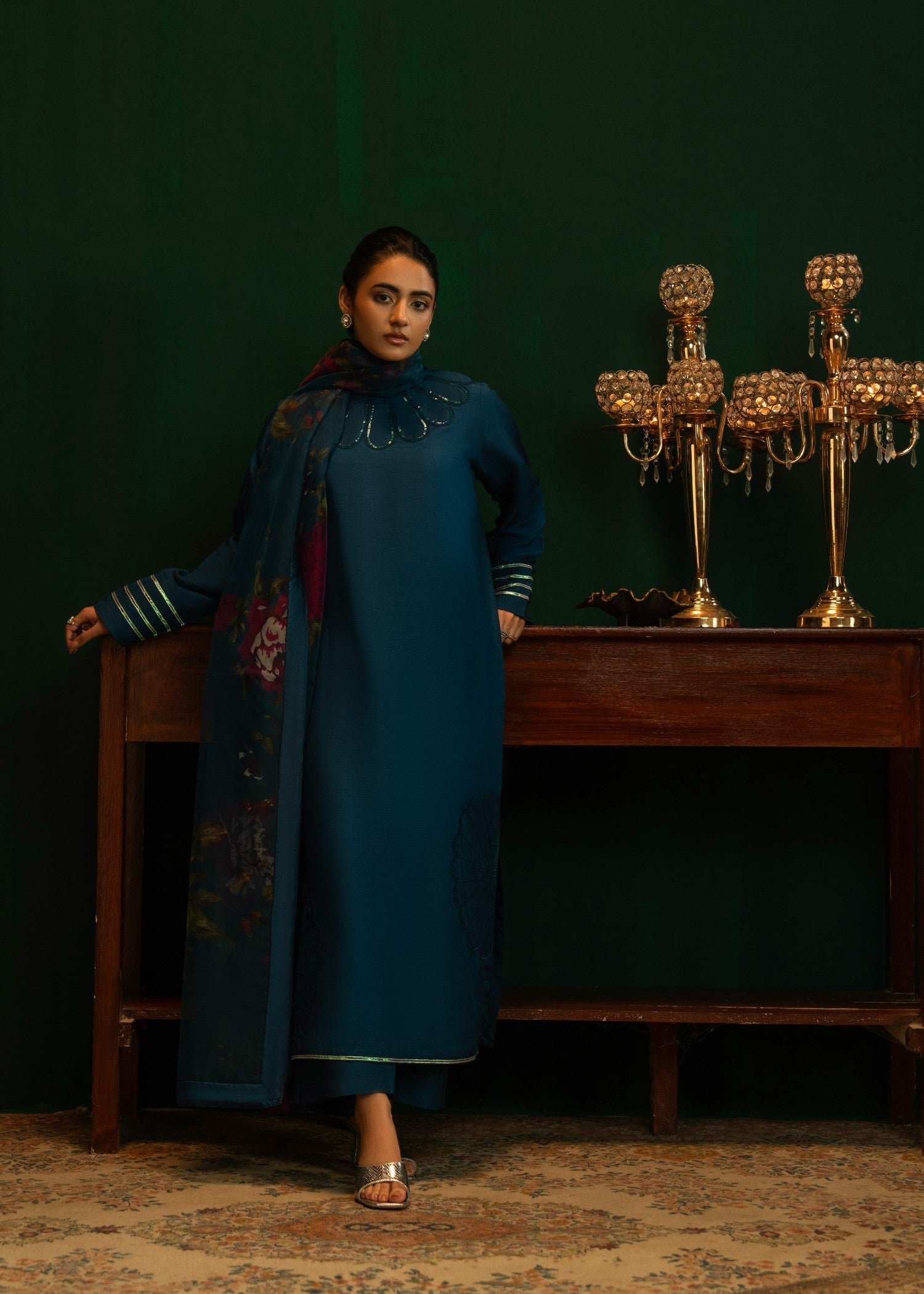 Noosh Azure Women 2pcs