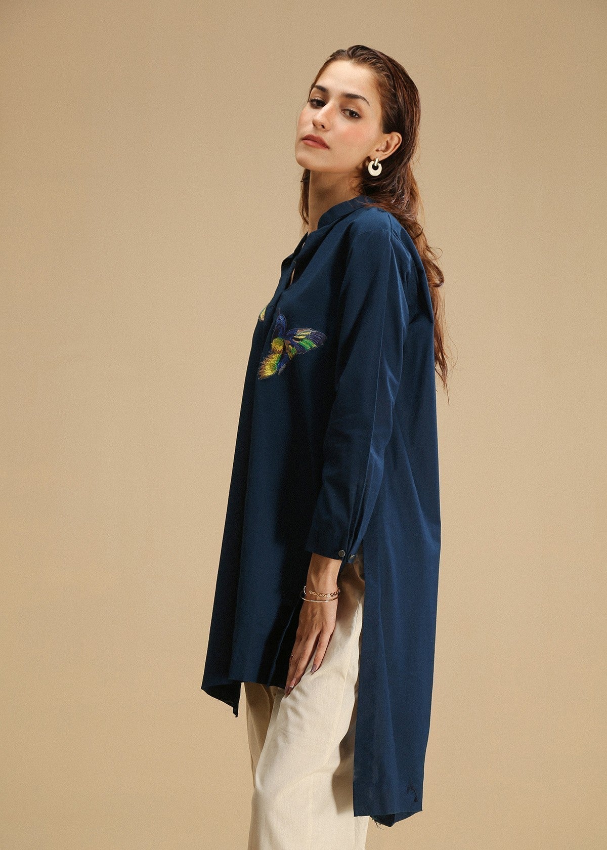 Aster Embroidery Bird Shirt Women 1pcs