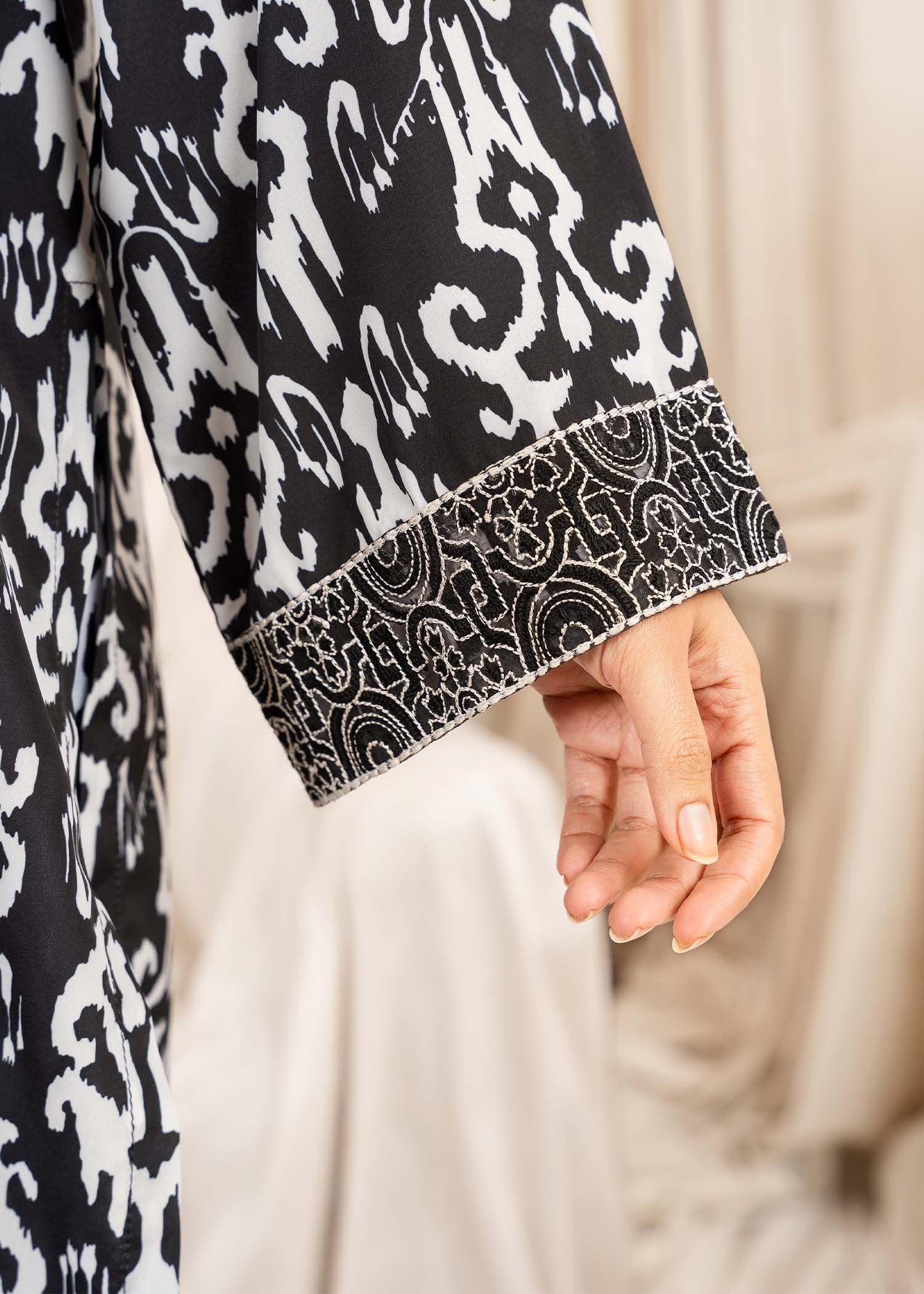 Aster Elegant Expressions Women 2pcs