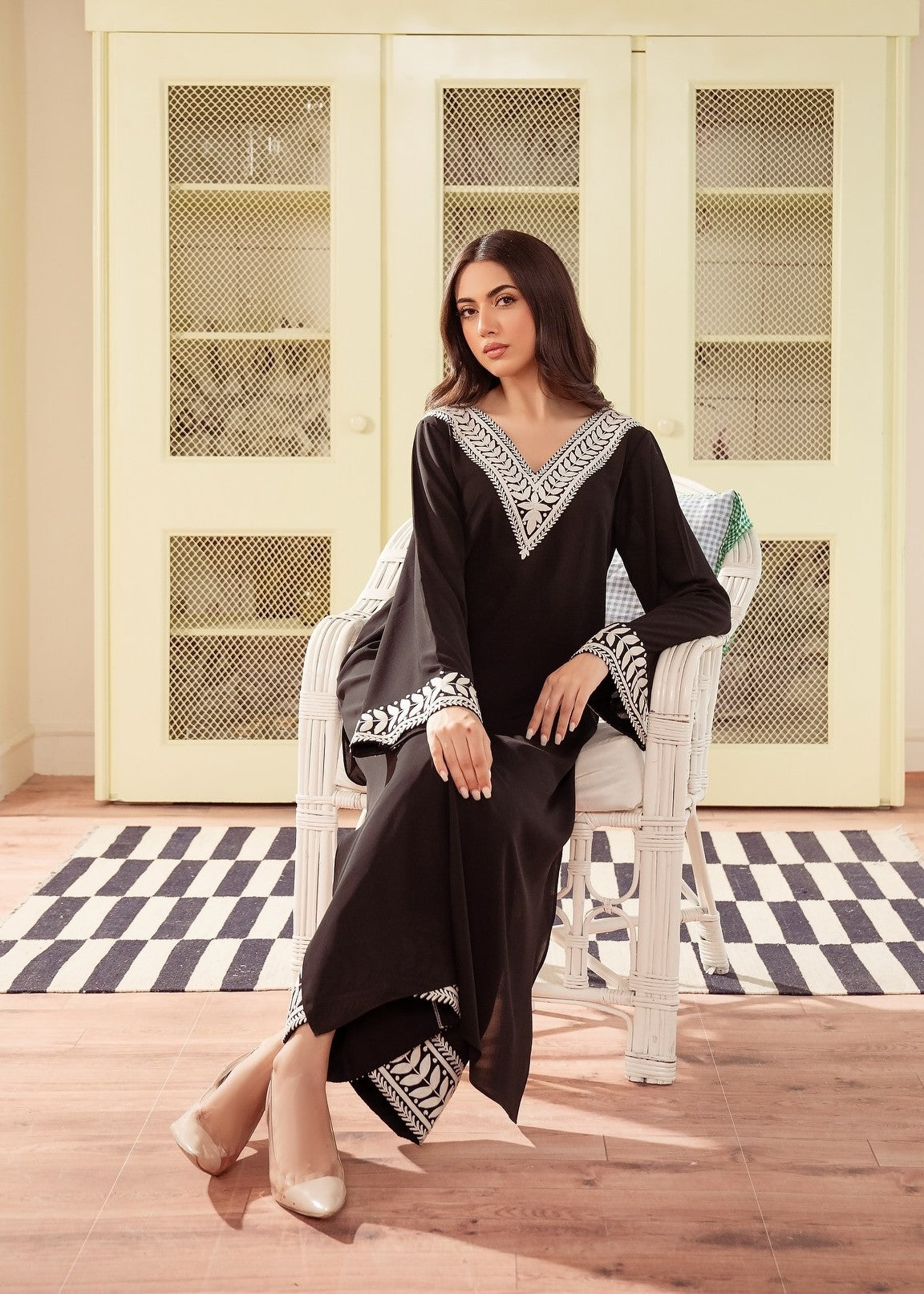 Kunaar Noir Women 2pcs